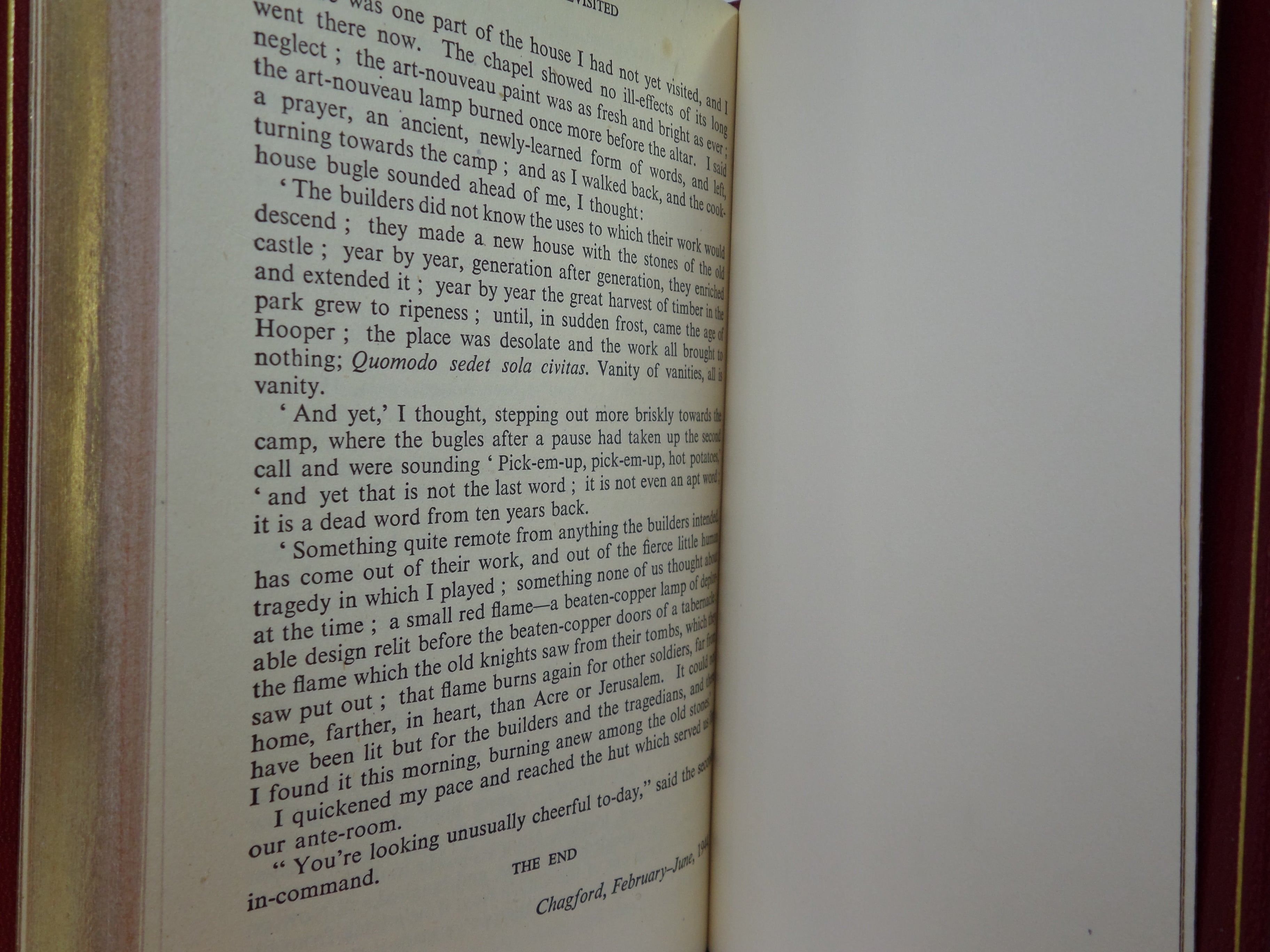 BRIDESHEAD REVISITED BY EVELYN WAUGH 1945 FIRST EDITION BAYNTUN RIVIERE BINDING