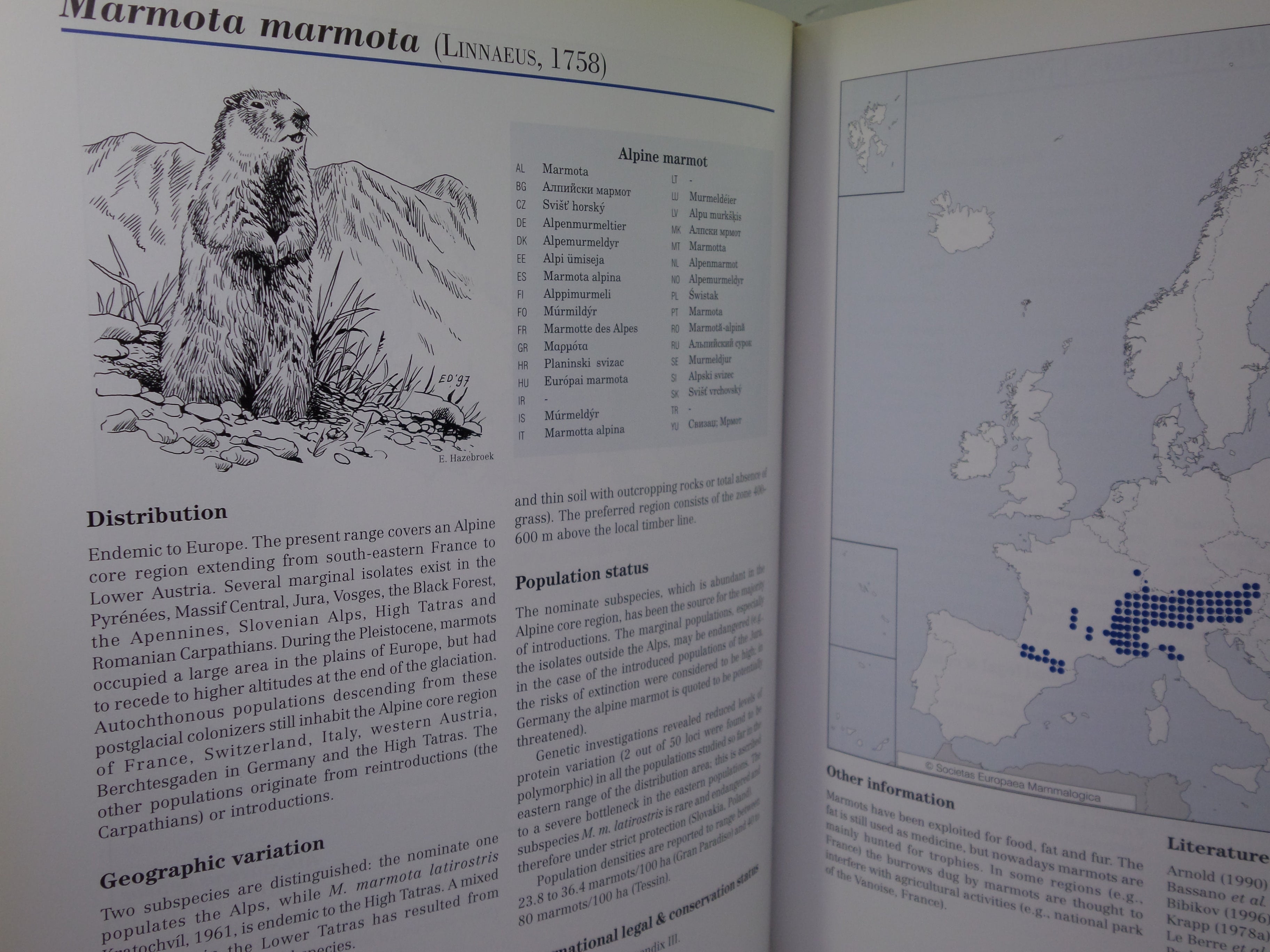 THE ATLAS OF EUROPEAN MAMMALS BY A.J. MITCHELL-JONES ET AL 1999 FIRST EDITION HARDCOVER