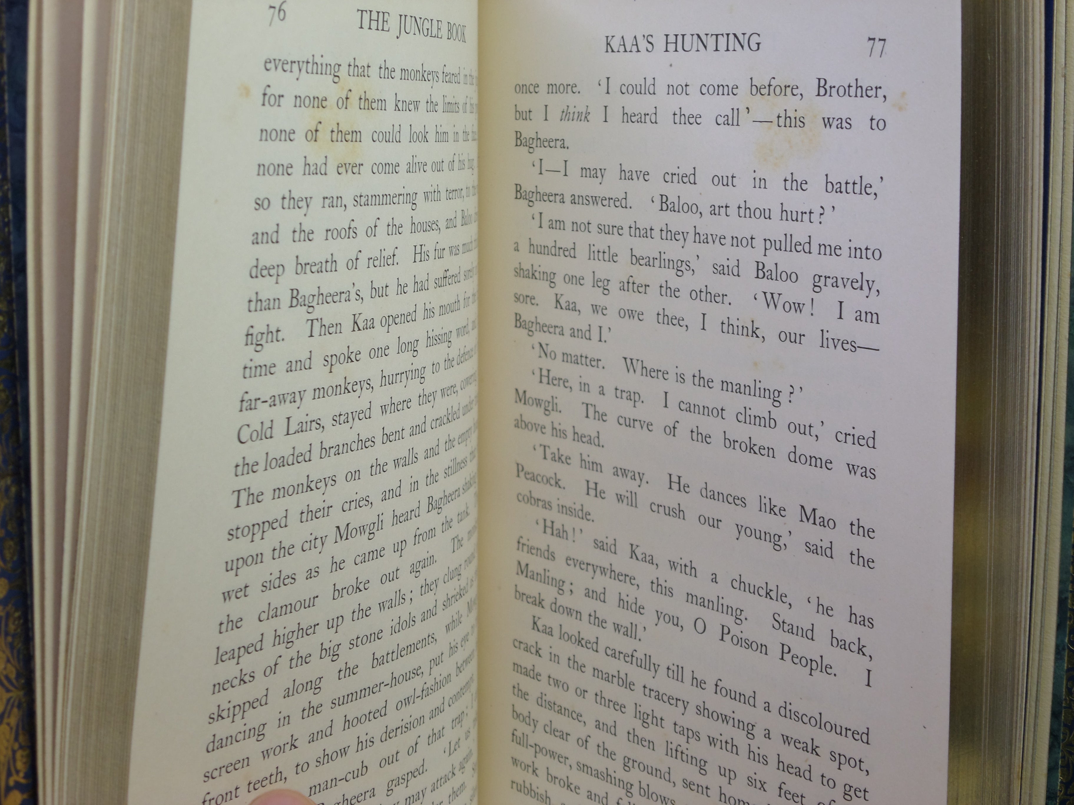 THE JUNGLE BOOK BY RUDYARD KIPLING 1897 BAYNTUN RIVIERE BINDING