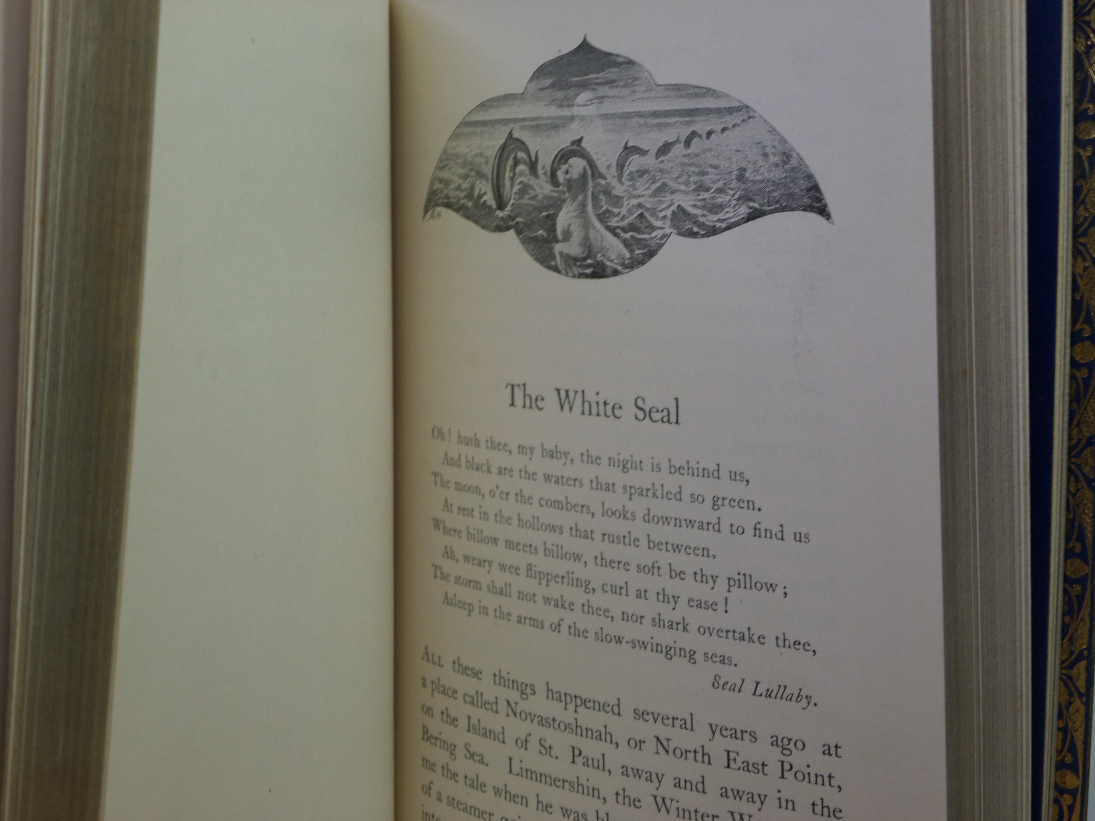 THE JUNGLE BOOK BY RUDYARD KIPLING 1897 BAYNTUN RIVIERE BINDING