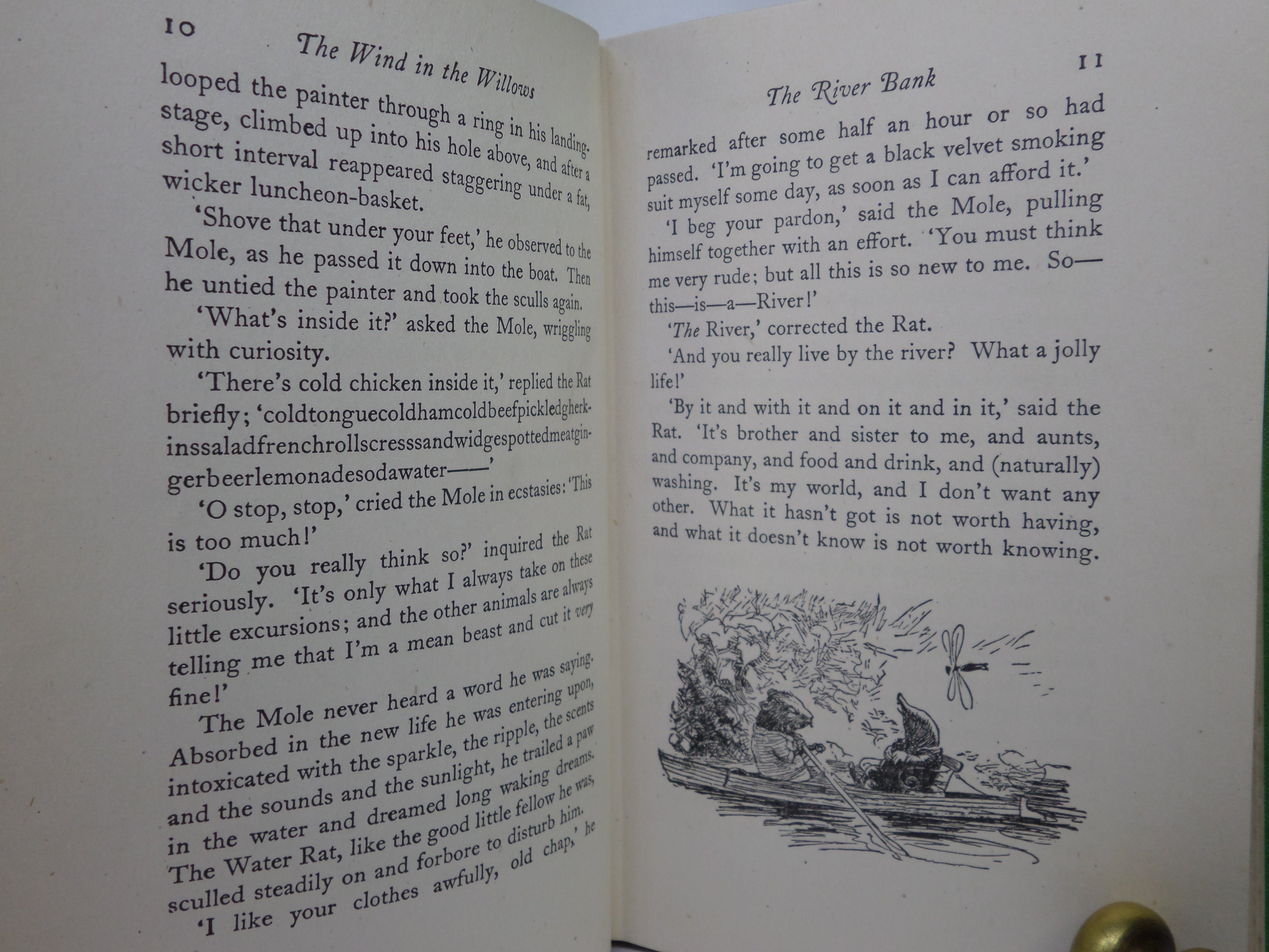 THE WIND IN THE WILLOWS BY KENNETH GRAHAME 1944 ILLUSTRATED EDITION