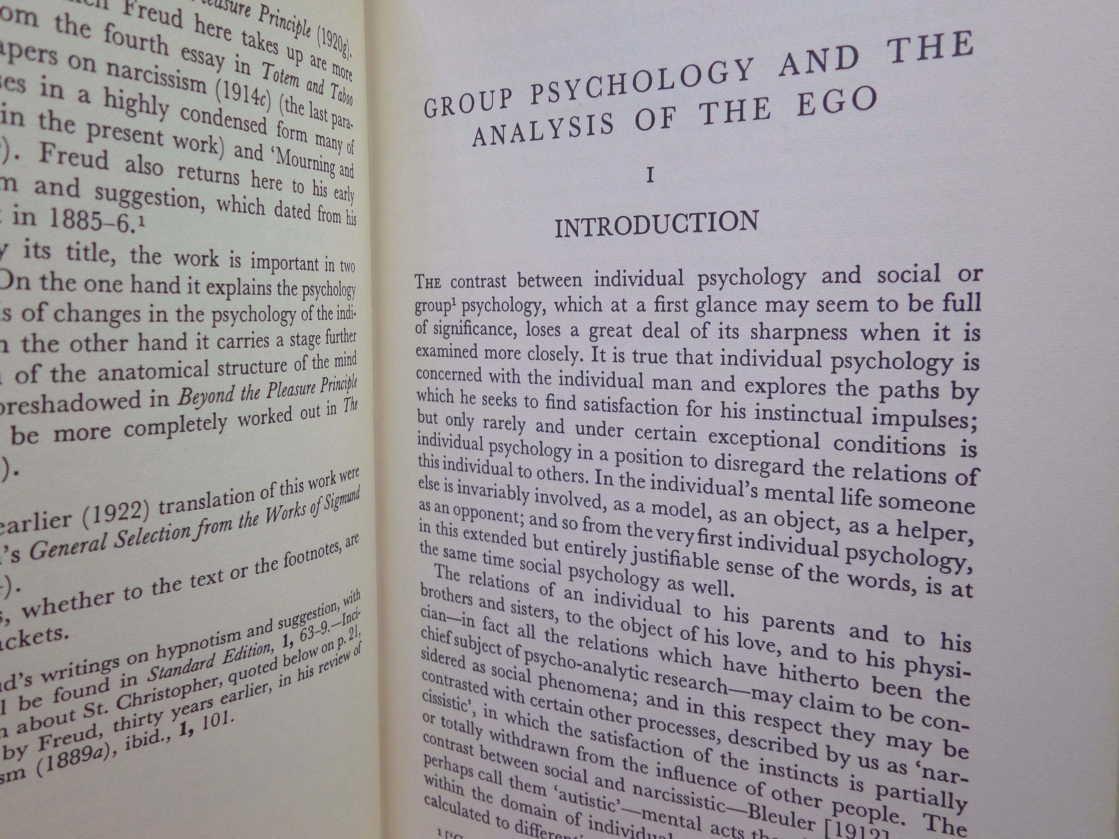 GROUP PSYCHOLOGY AND THE ANALYSIS OF THE EGO BY SIGMUND FREUD 1967