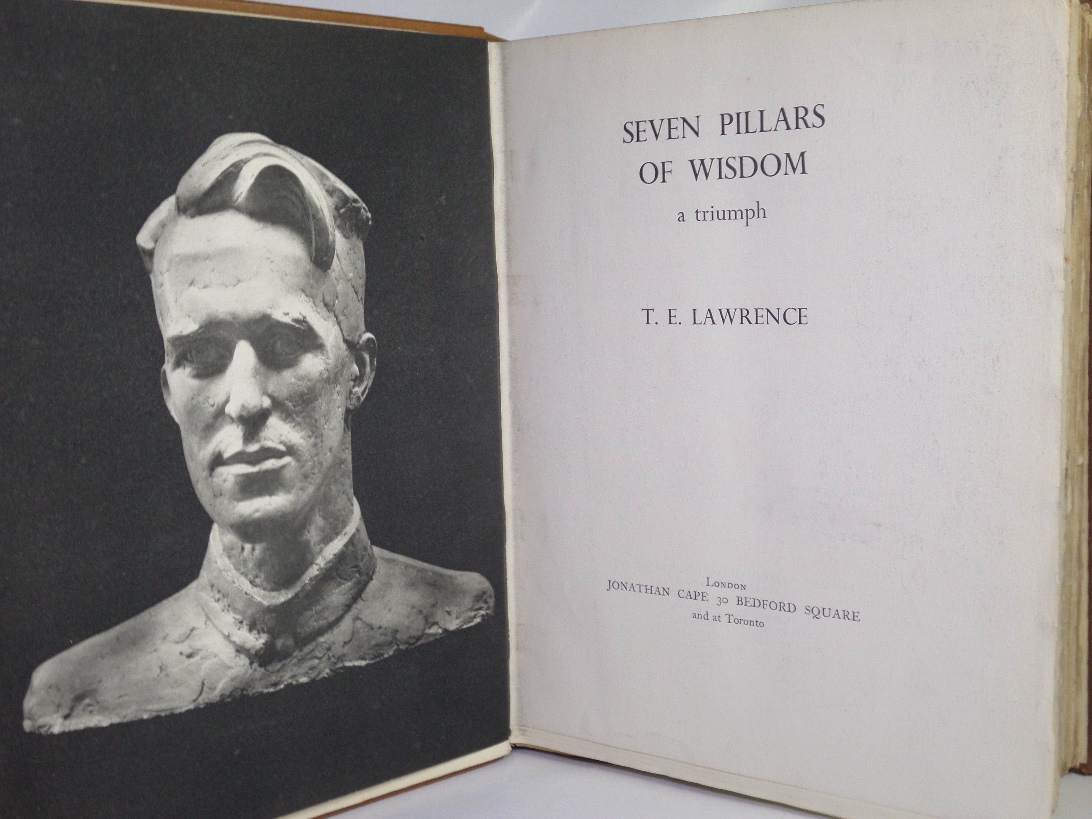 SEVEN PILLARS OF WISDOM BY T.E. LAWRENCE 1935 FIRST TRADE EDITION