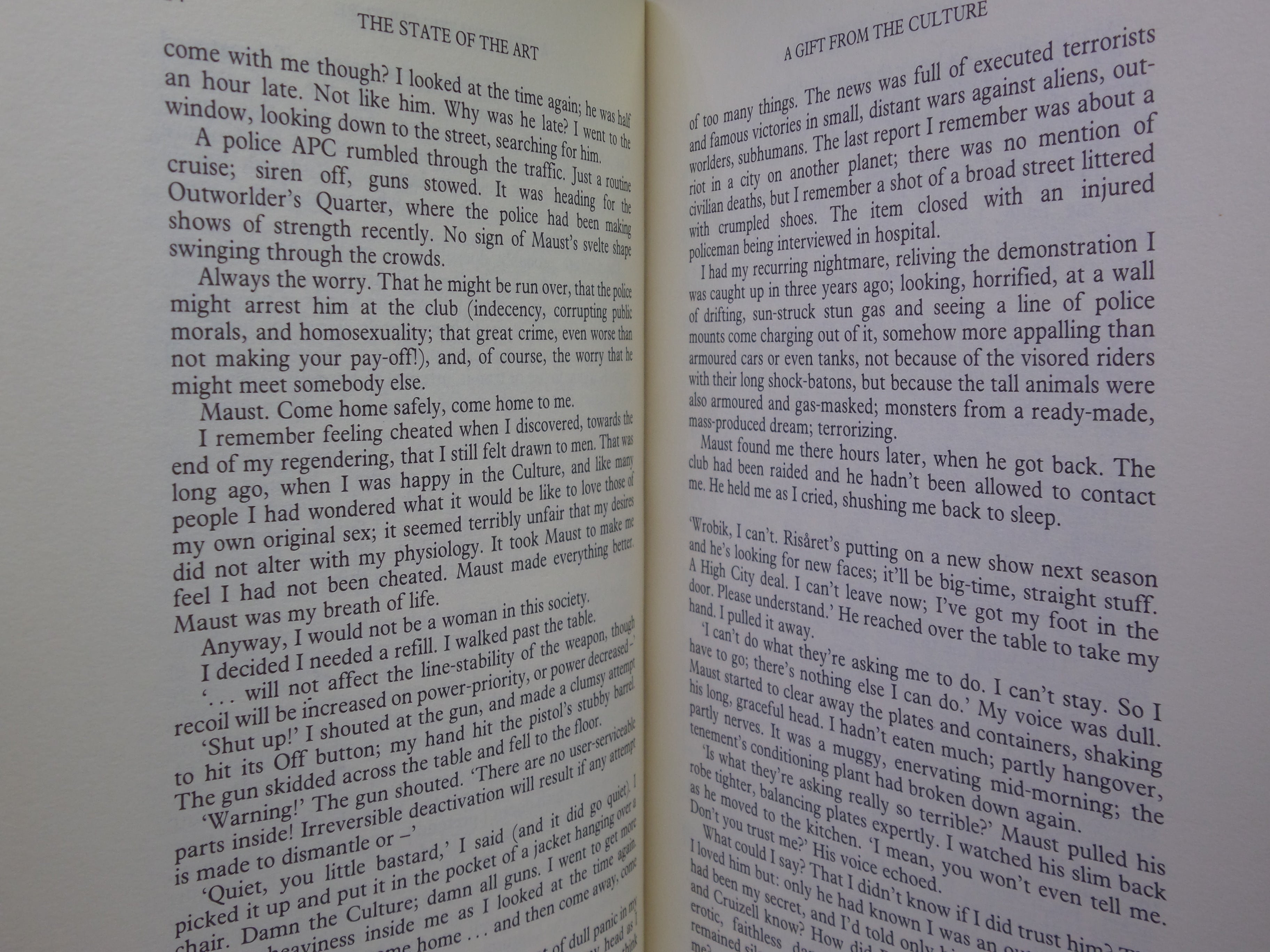 THE STATE OF THE ART BY IAIN M. BANKS 1991 SIGNED FIRST EDITION