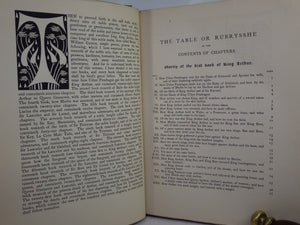 LE MORTE D'ARTHUR BY SIR THOMAS MALORY 1909 AUBREY BEARDSLEY SECOND EDITION