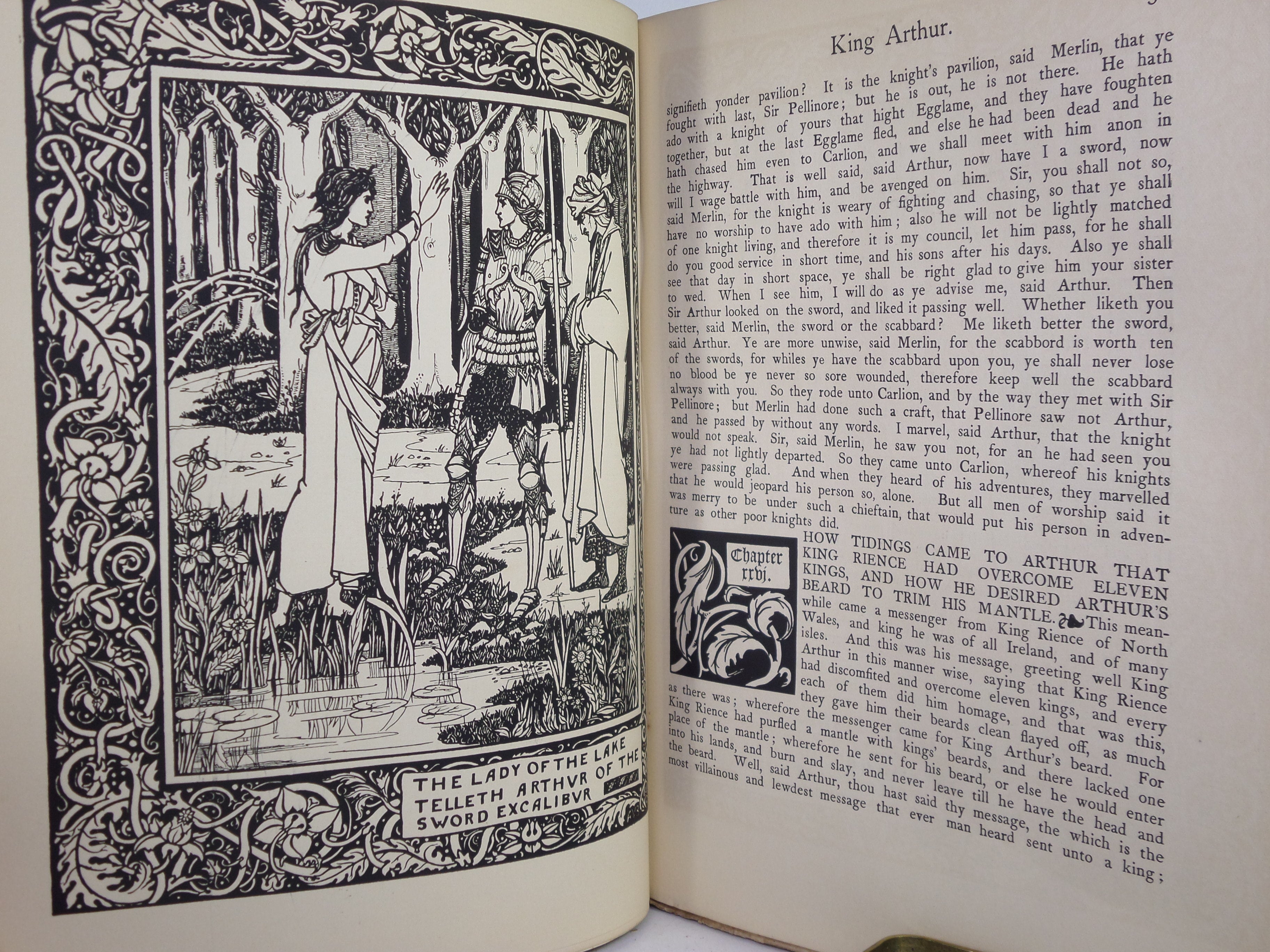 LE MORTE D'ARTHUR BY SIR THOMAS MALORY 1909 AUBREY BEARDSLEY SECOND EDITION