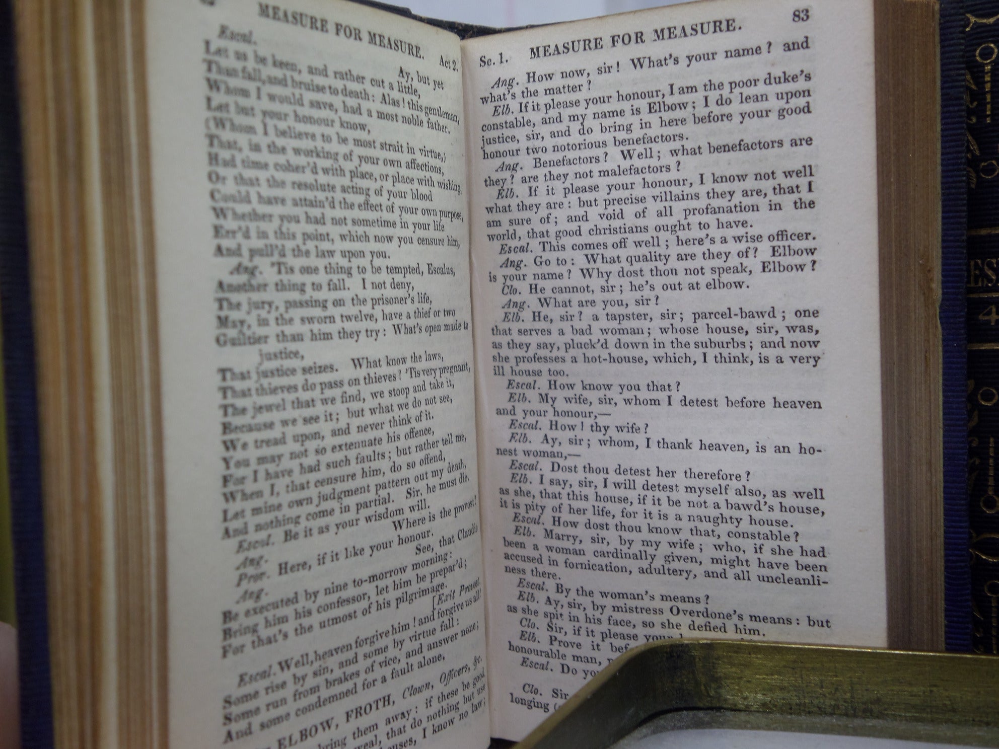 THE PLAYS OF WILLIAM SHAKESPEARE IN 9 MINIATURE VOLUMES 1825