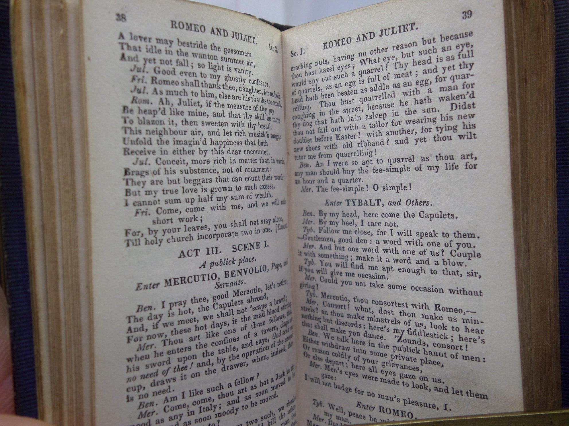 THE PLAYS OF WILLIAM SHAKESPEARE IN 9 MINIATURE VOLUMES 1825