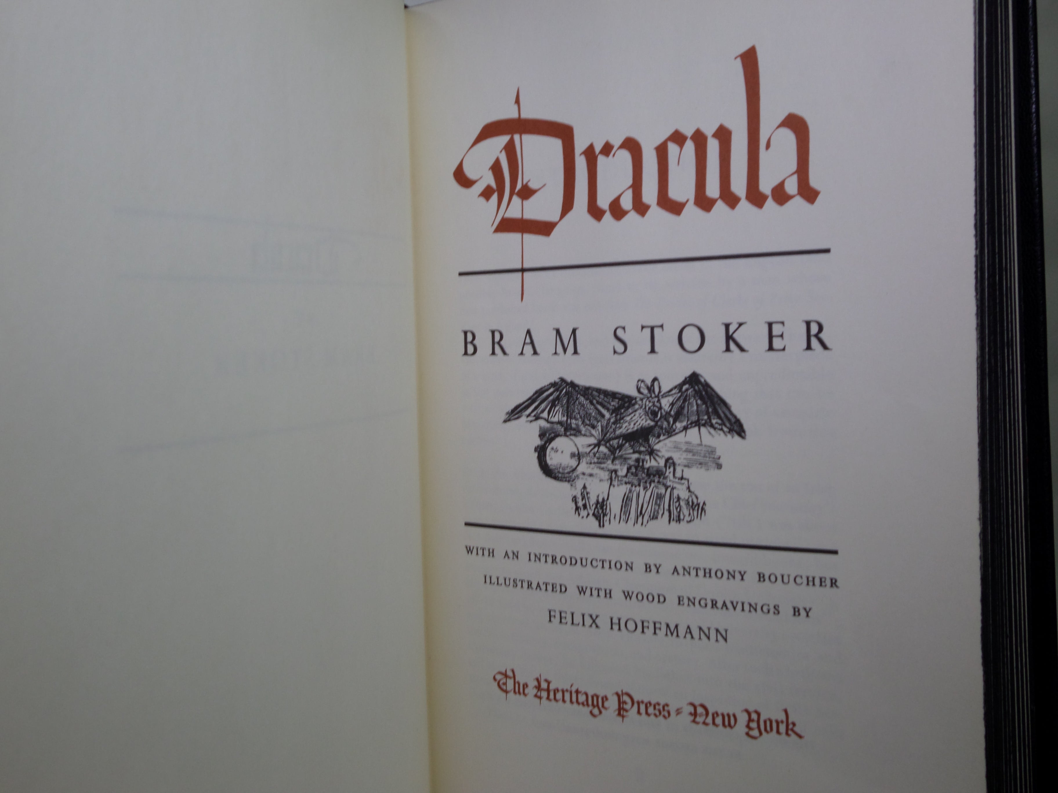 DRACULA BY BRAM STOKER 1965 FINE LEATHER BINDING, FELIX HOFFMANN ILLUSTRATIONS