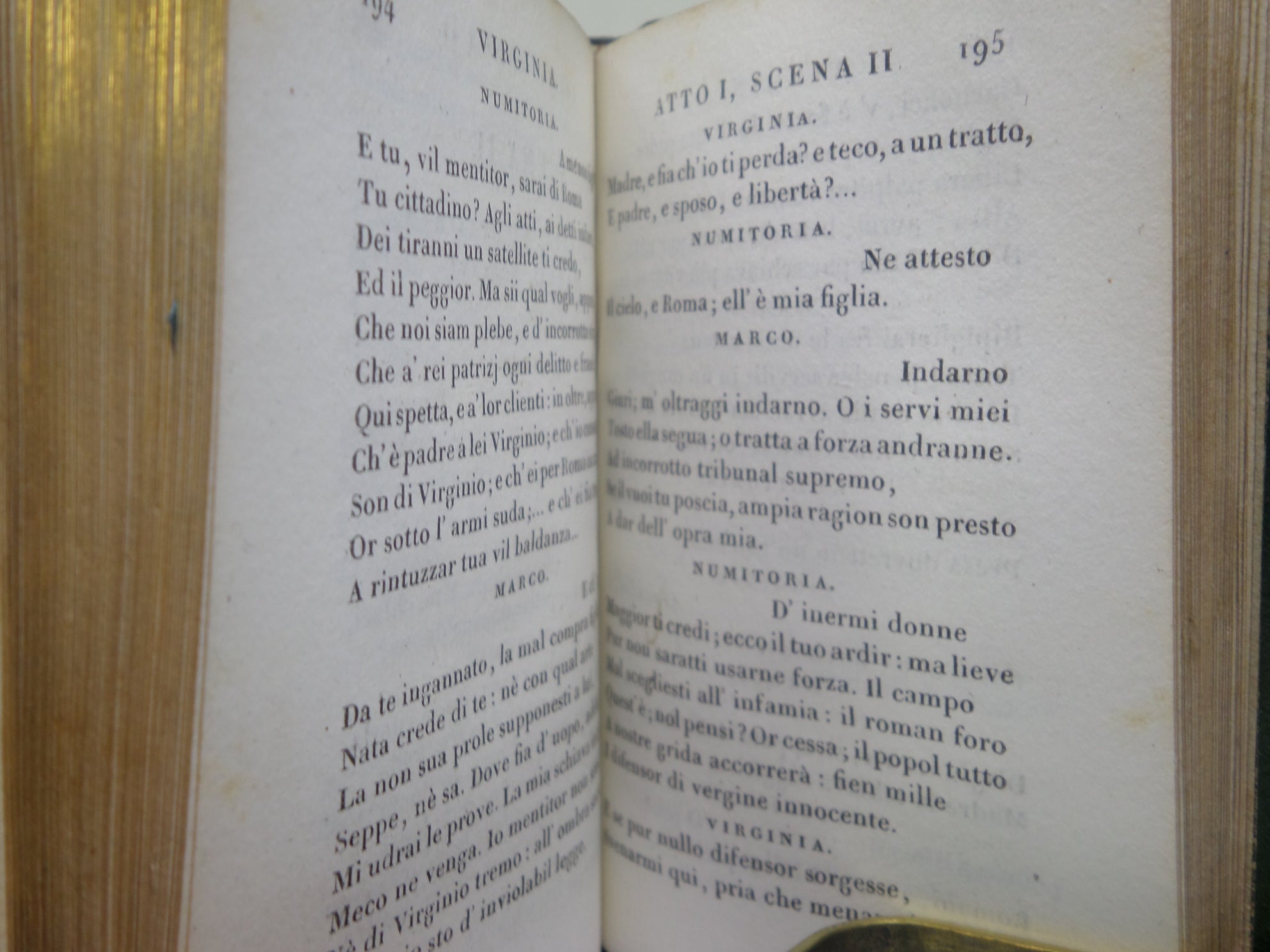 [ITALIAN POETRY] BIBLIOTECA POETICA ITALIANA 1820-22 FINELY BOUND IN 30 MINIATURE VOLUMES