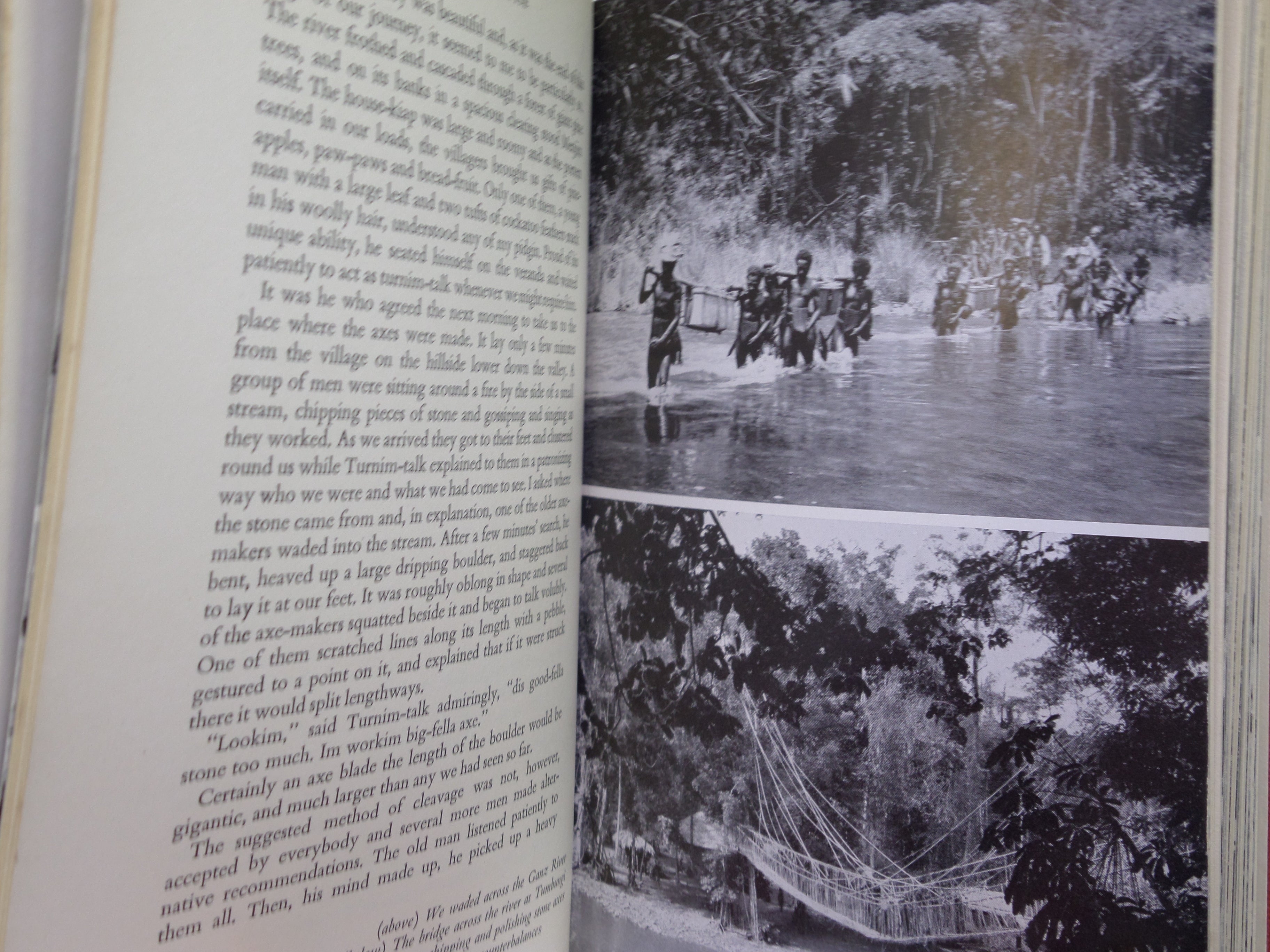 QUEST IN PARADISE BY DAVID ATTENBOROUGH 1960 SIGNED FIRST EDITION
