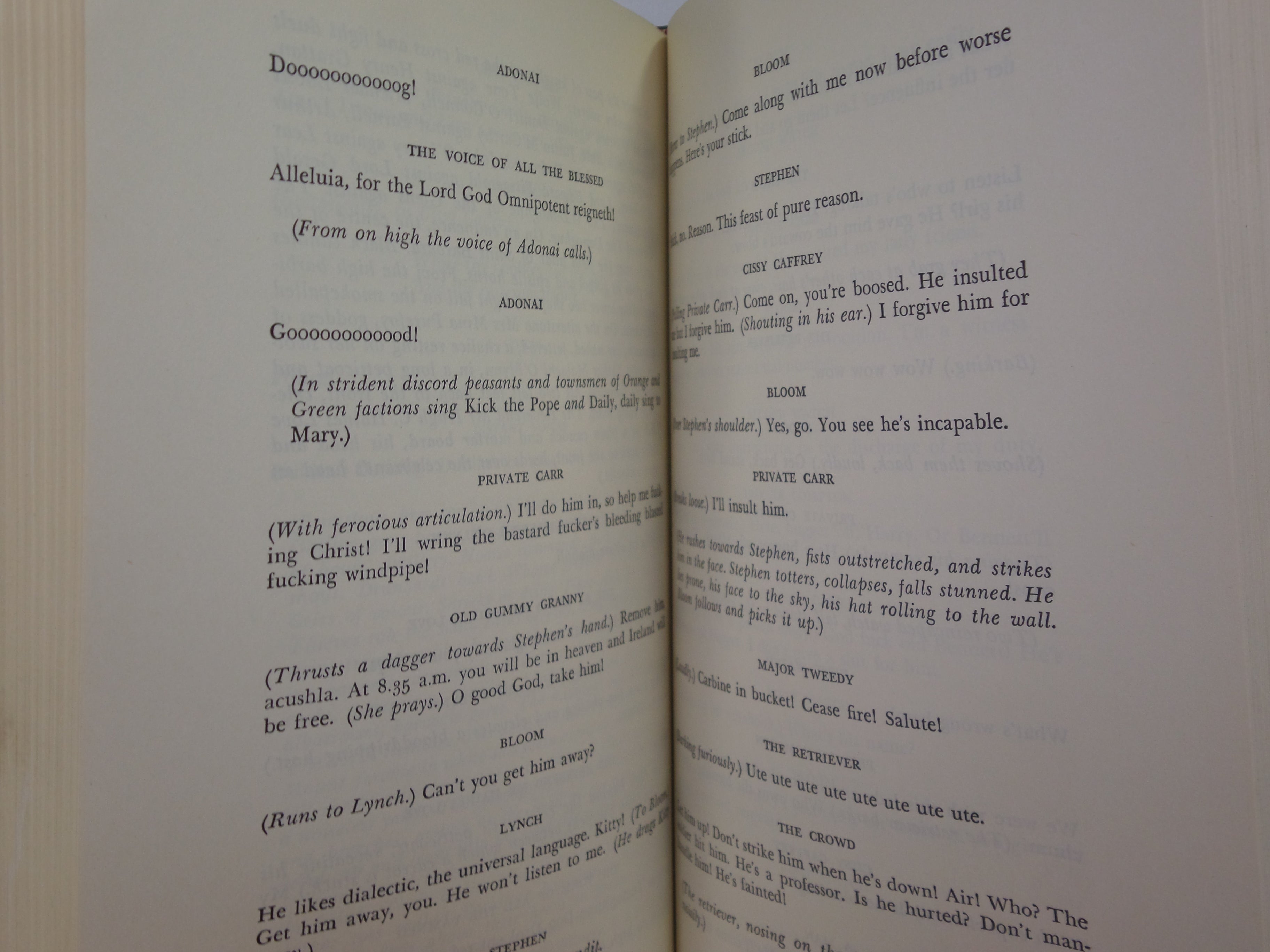 ULYSSES BY JAMES JOYCE 1961 FINE LEATHER BINDING