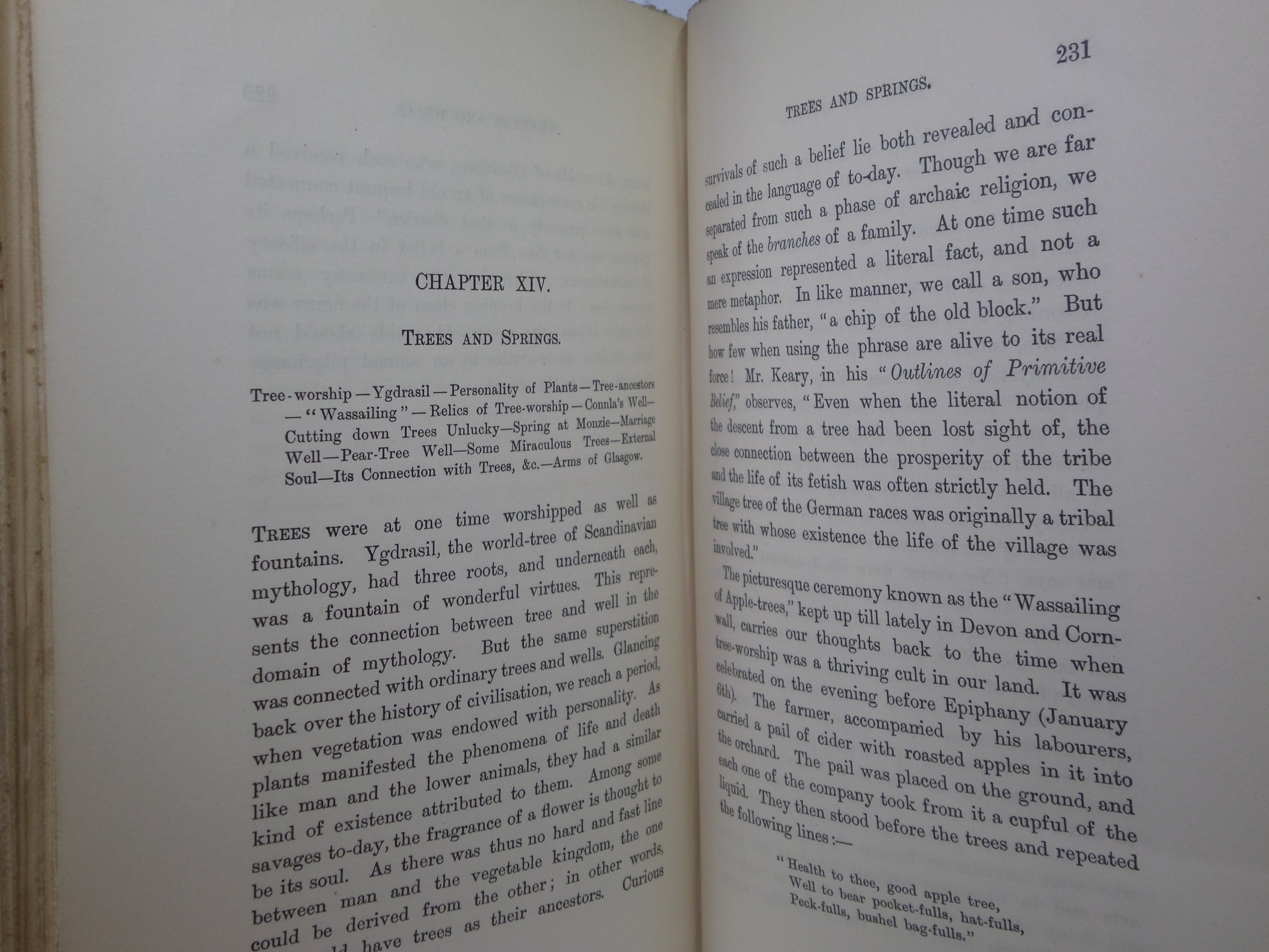 FOLKLORE OF SCOTTISH LOCHS AND SPRINGS BY JAMES M. MACKINLAY 1893 FIRST EDITION