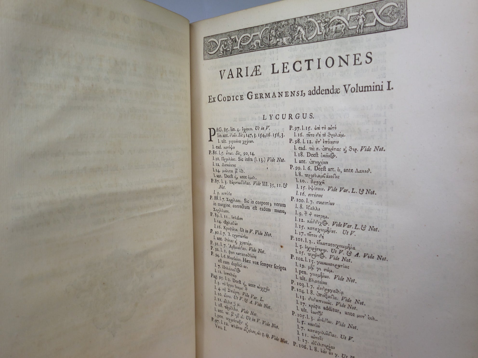 [PLUTARCH'S PARALLEL LIVES] PLUTARCHI CHAERONENSIS VITAE PARALLELAE CUM SINGULIS A LIQUOT GRAECE ET LATINE 1723-29