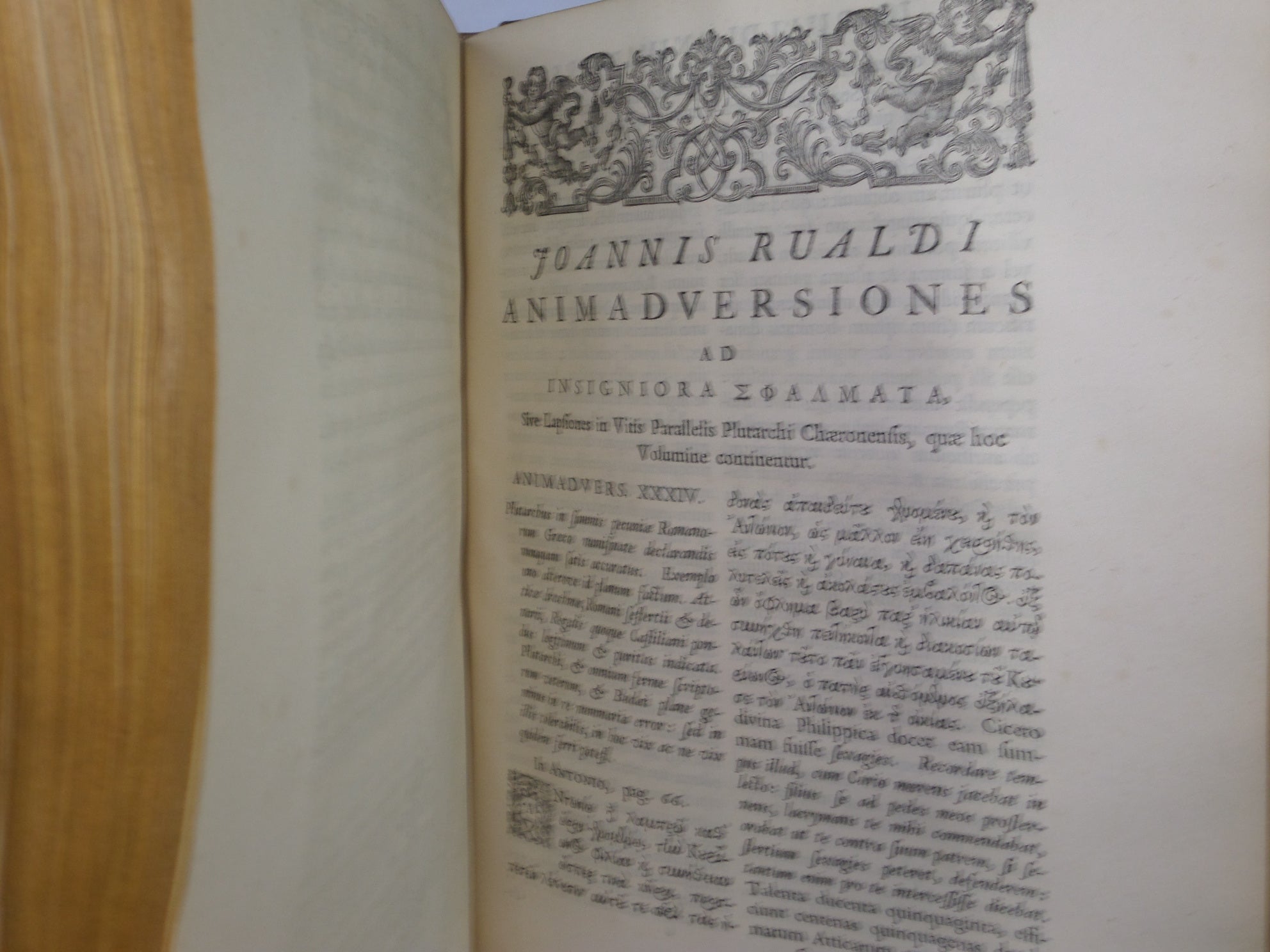 [PLUTARCH'S PARALLEL LIVES] PLUTARCHI CHAERONENSIS VITAE PARALLELAE CUM SINGULIS A LIQUOT GRAECE ET LATINE 1723-29