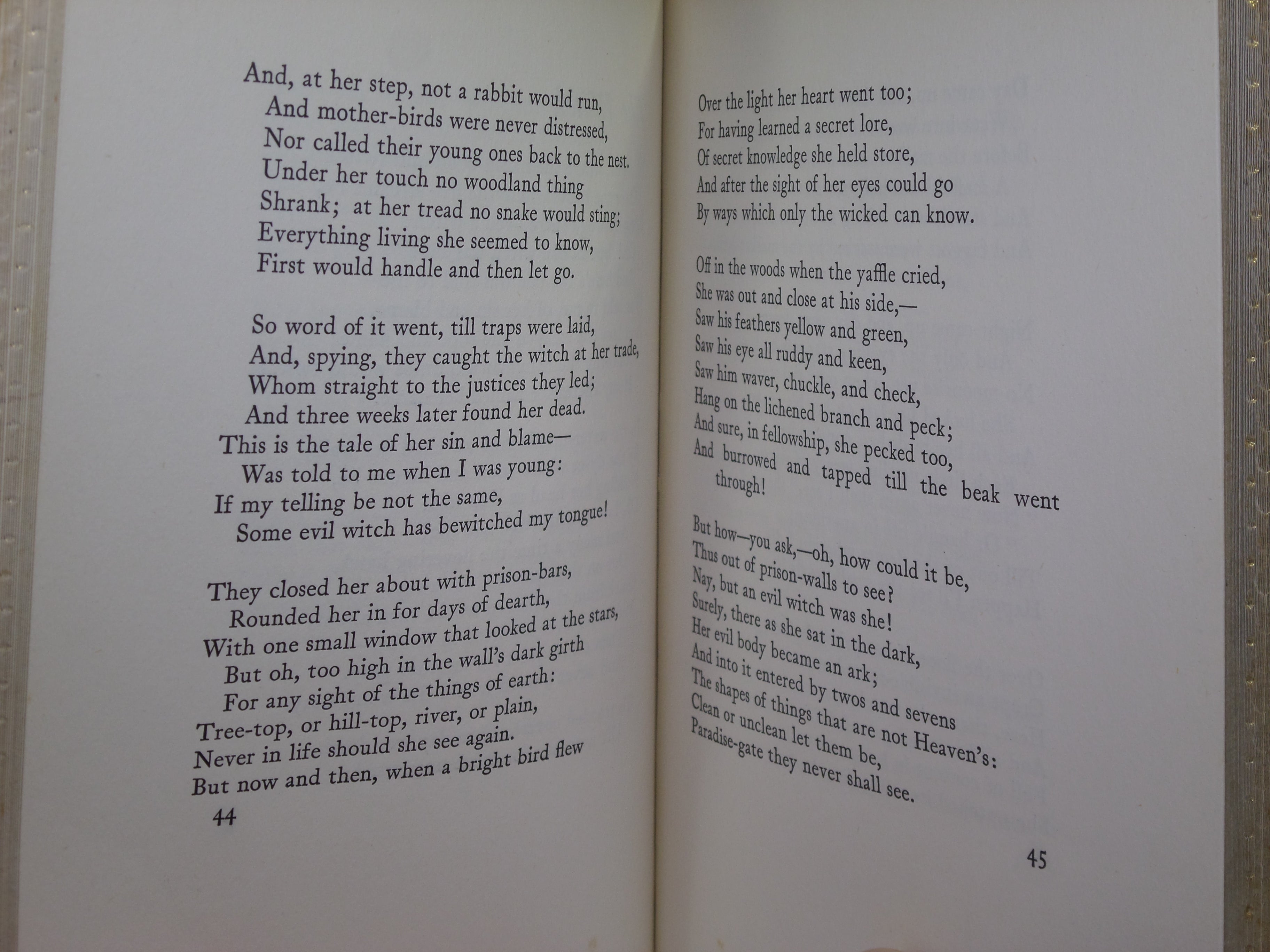 THE LOVE CONCEALED BY LAURENCE HOUSMAN 1928 FINE BINDING