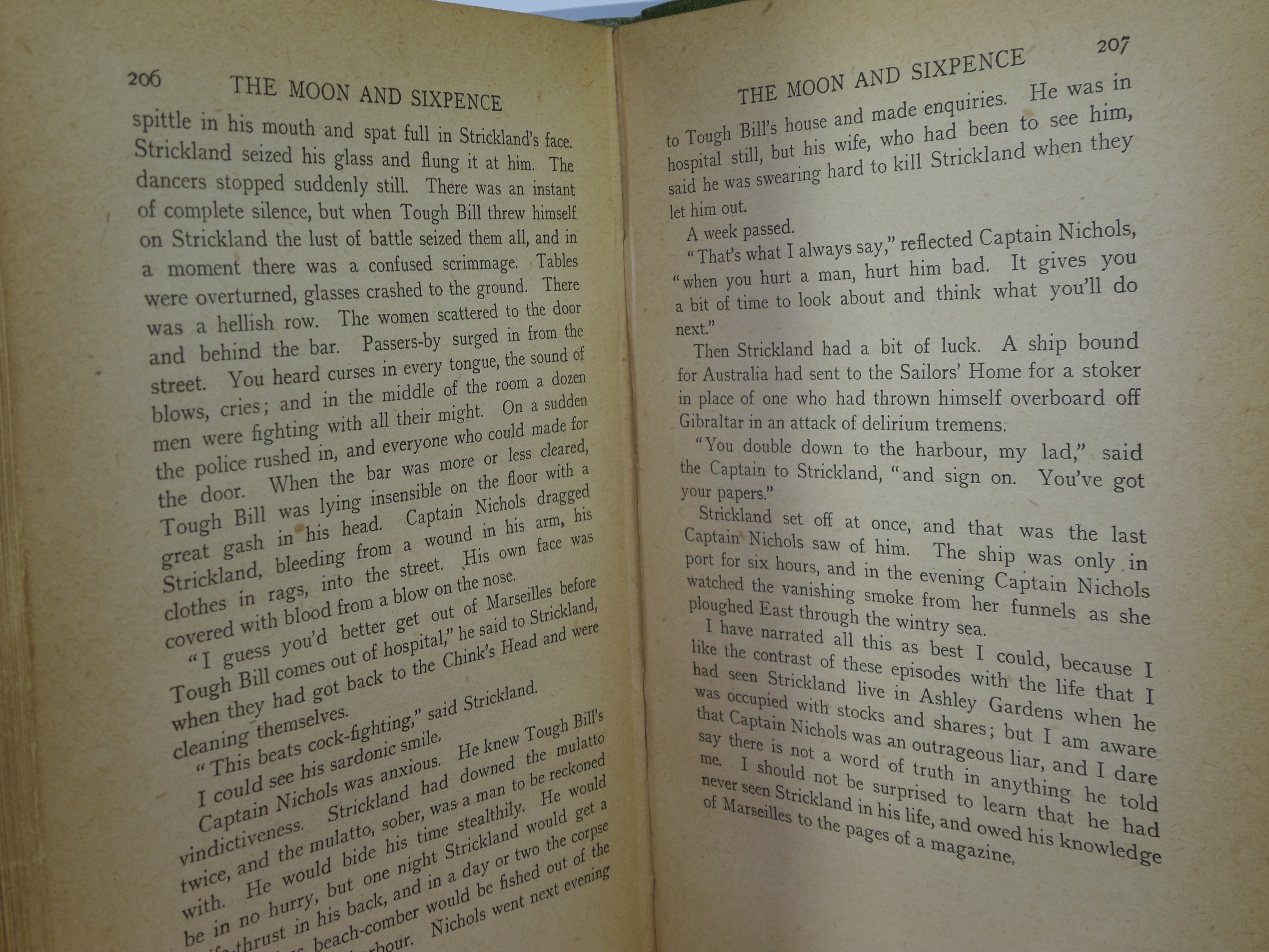 THE MOON AND SIXPENCE BY WILLIAM SOMERSET MAUGHAM 1919 FIRST EDITION