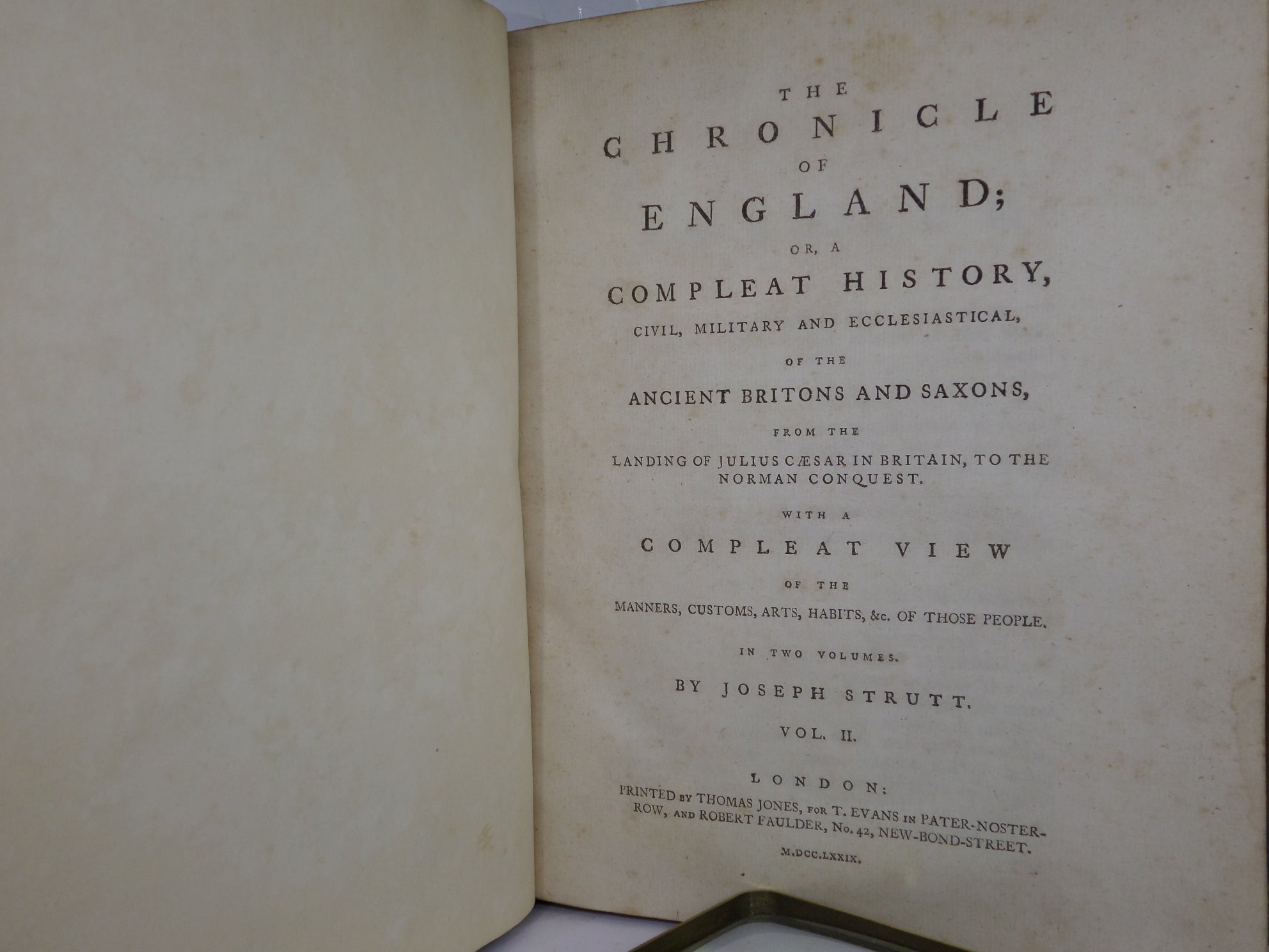 THE CHRONICLE OF ENGLAND BY JOSEPH STRUTT 1777-1779 FINELY BOUND IN TWO VOLUMES