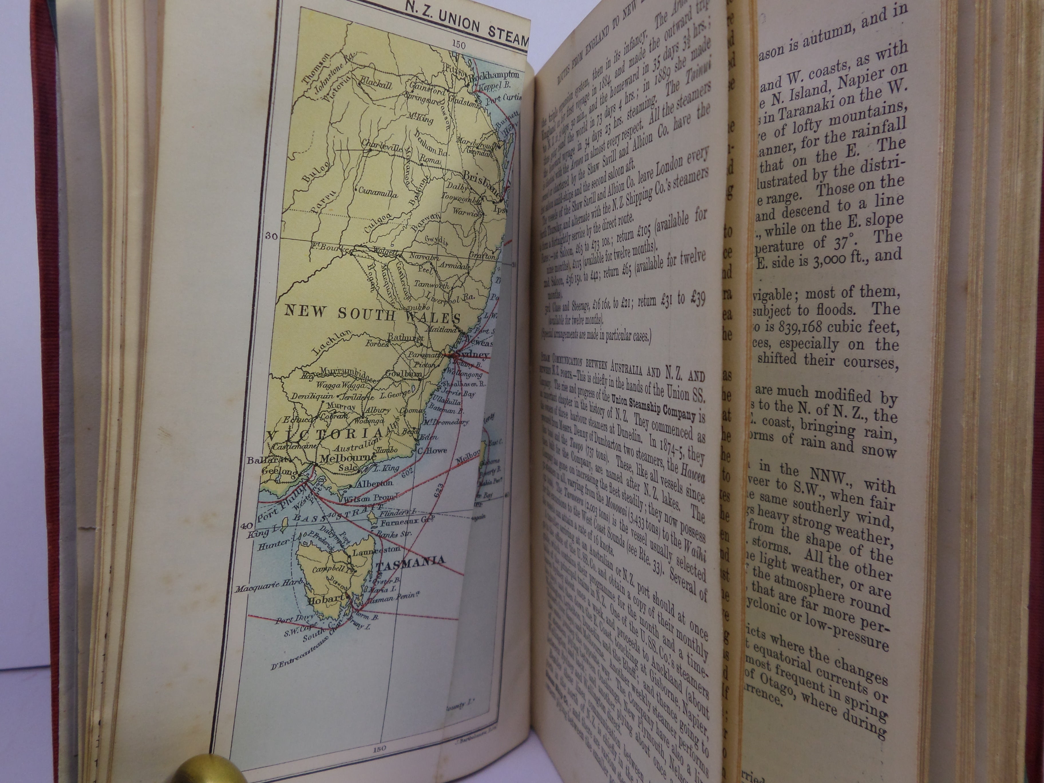 A HANDBOOK FOR TRAVELLERS IN NEW ZEALAND BY F. W. PENNEFATHER 1893 FIRST EDITION