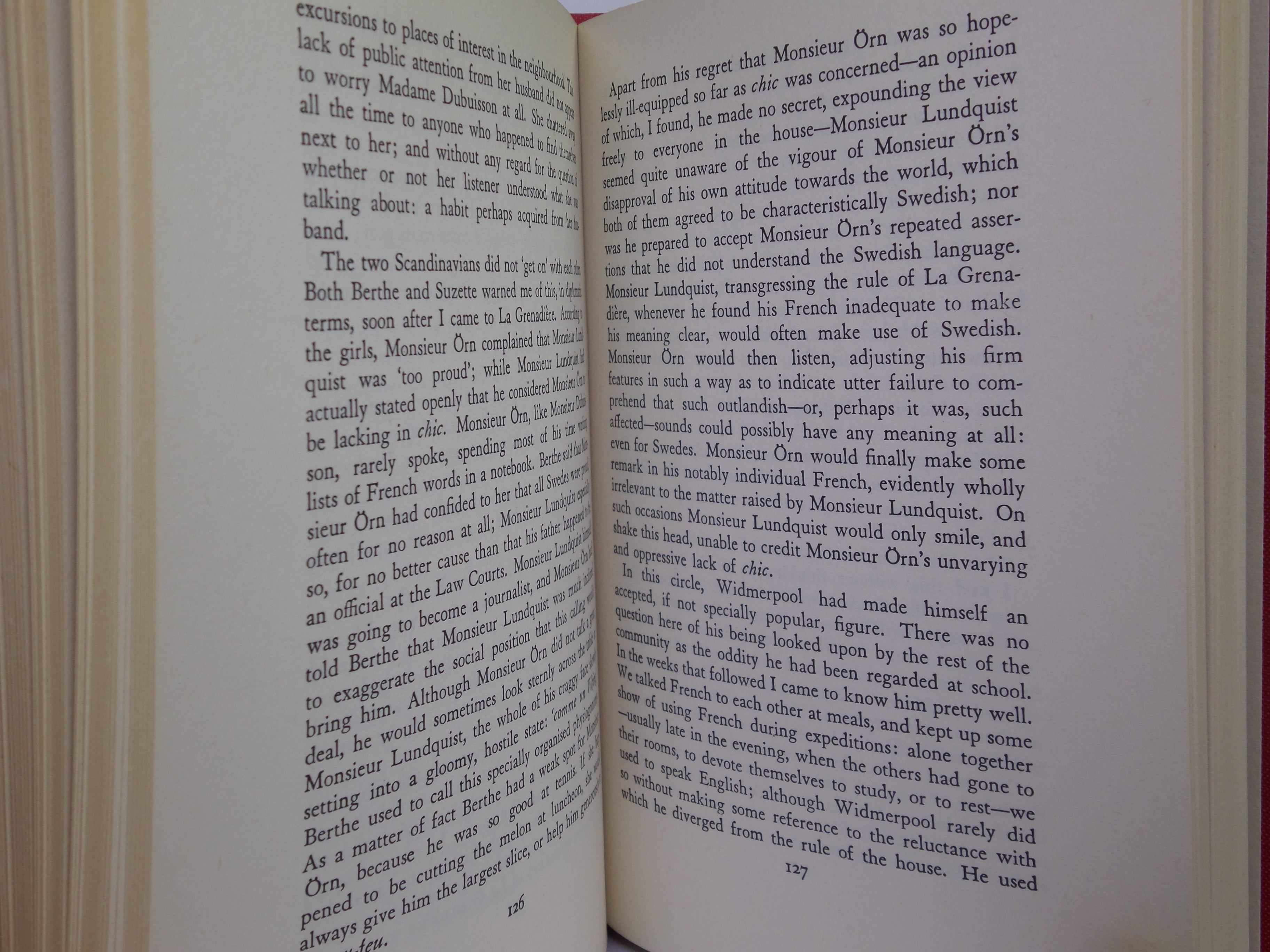 A QUESTION OF UPBRINGING BY ANTHONY POWELL 1974