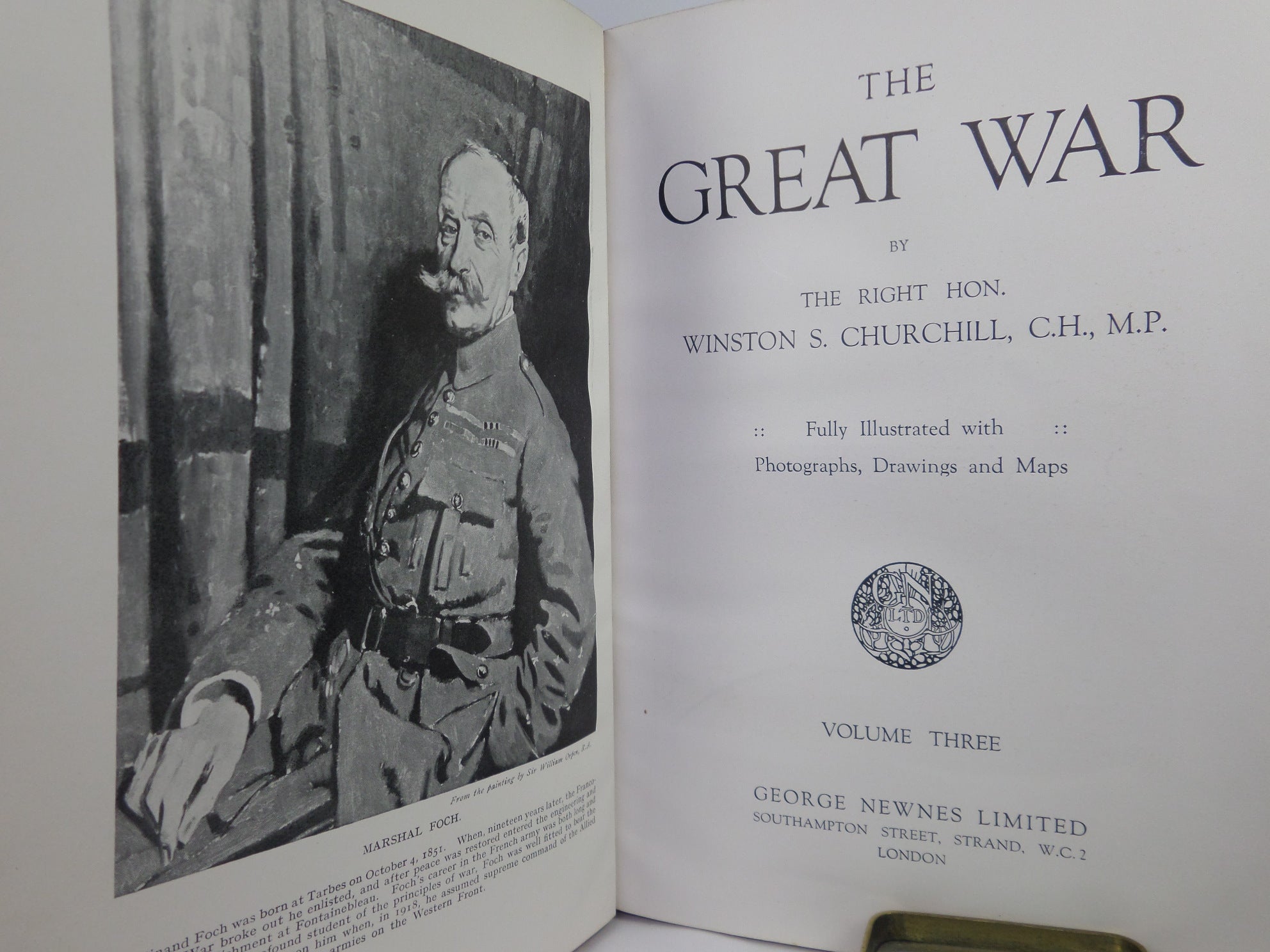 THE GREAT WAR BY WINSTON CHURCHILL 1933 LEATHER BOUND IN THREE VOLUMES