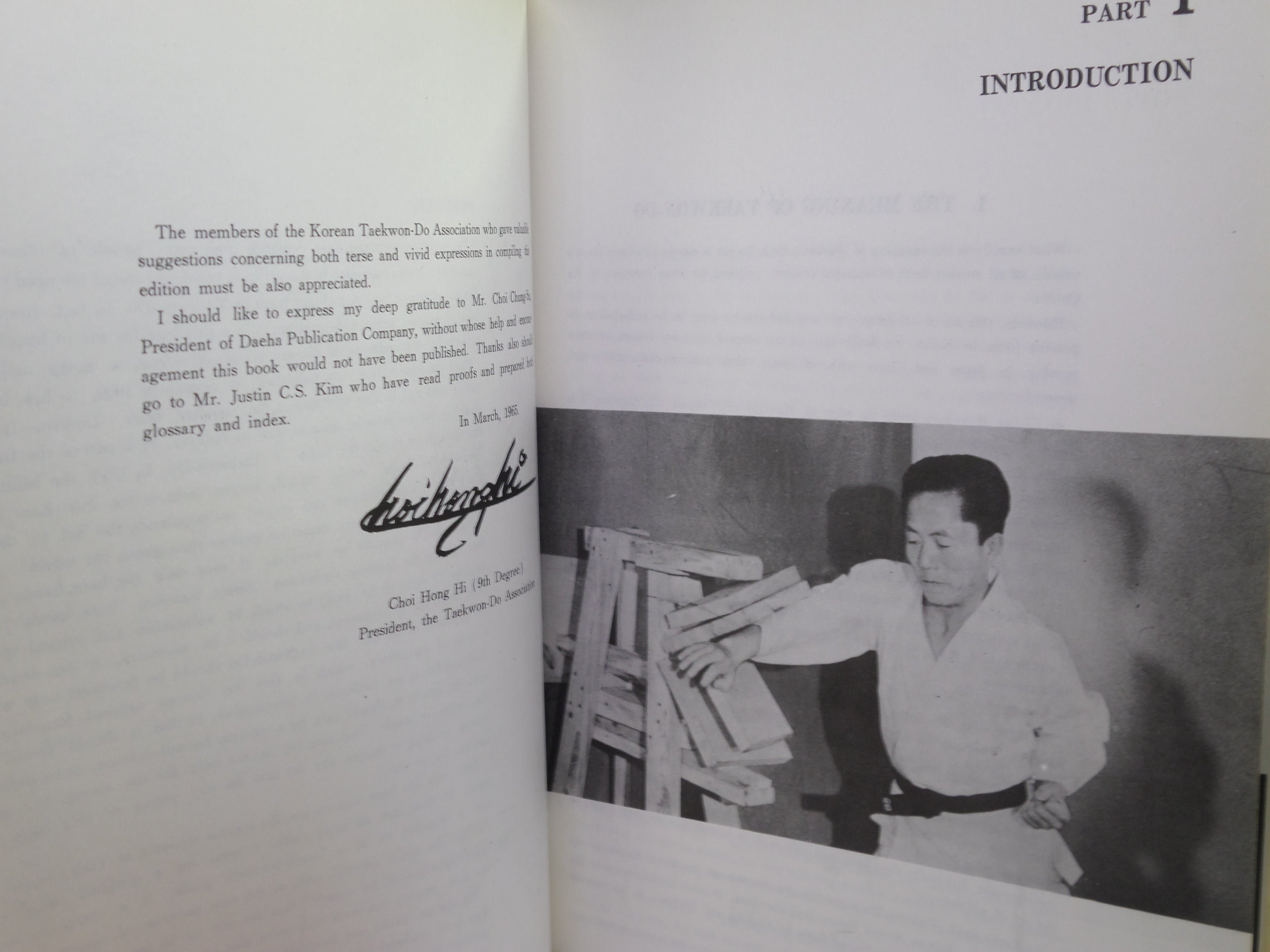 TAEKWON-DO: THE ART OF SELF-DEFENCE BY CHOI HONG HI 1965 FIRST EDITION HARDCOVER