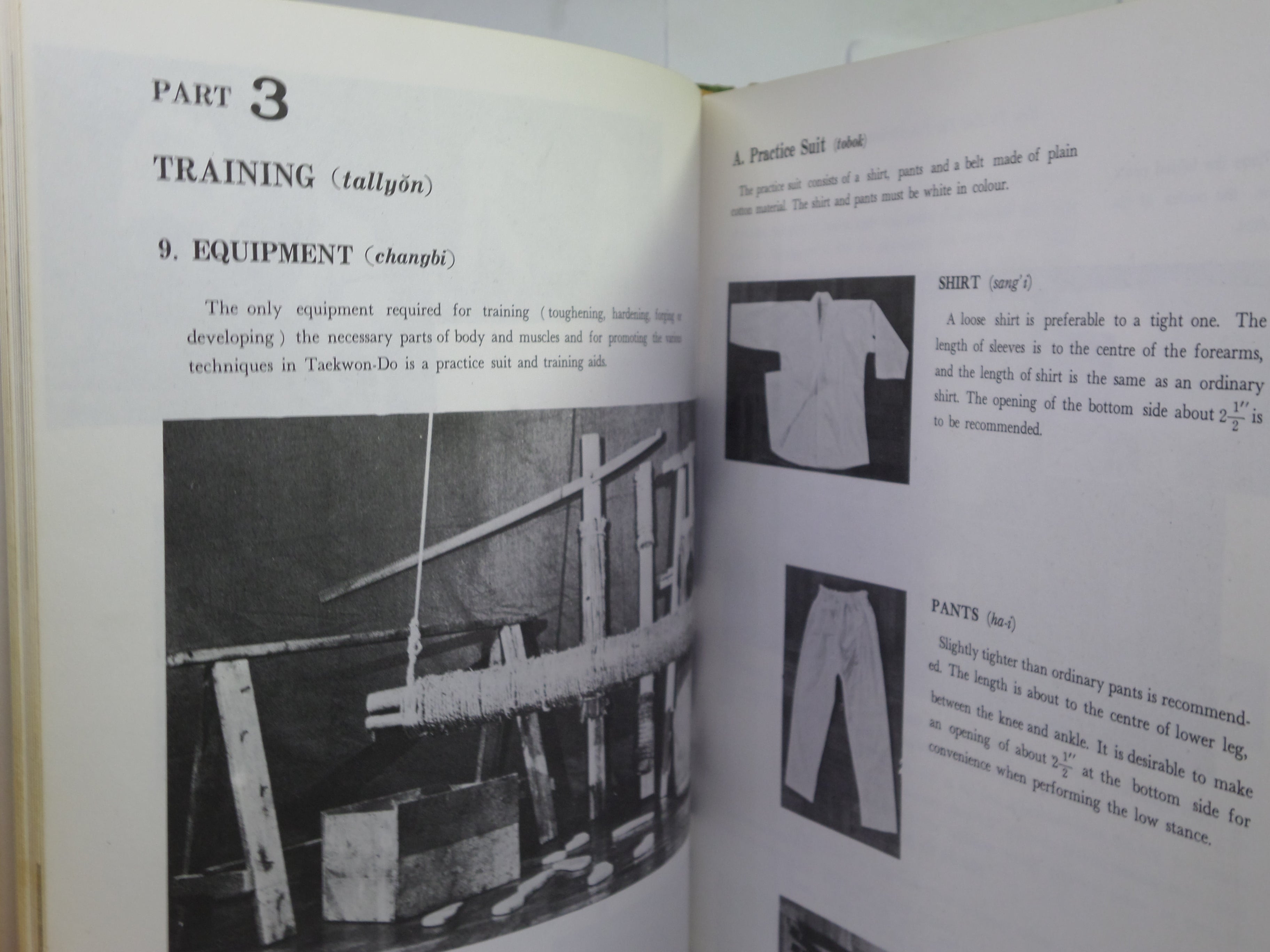 TAEKWON-DO: THE ART OF SELF-DEFENCE BY CHOI HONG HI 1965 FIRST EDITION HARDCOVER