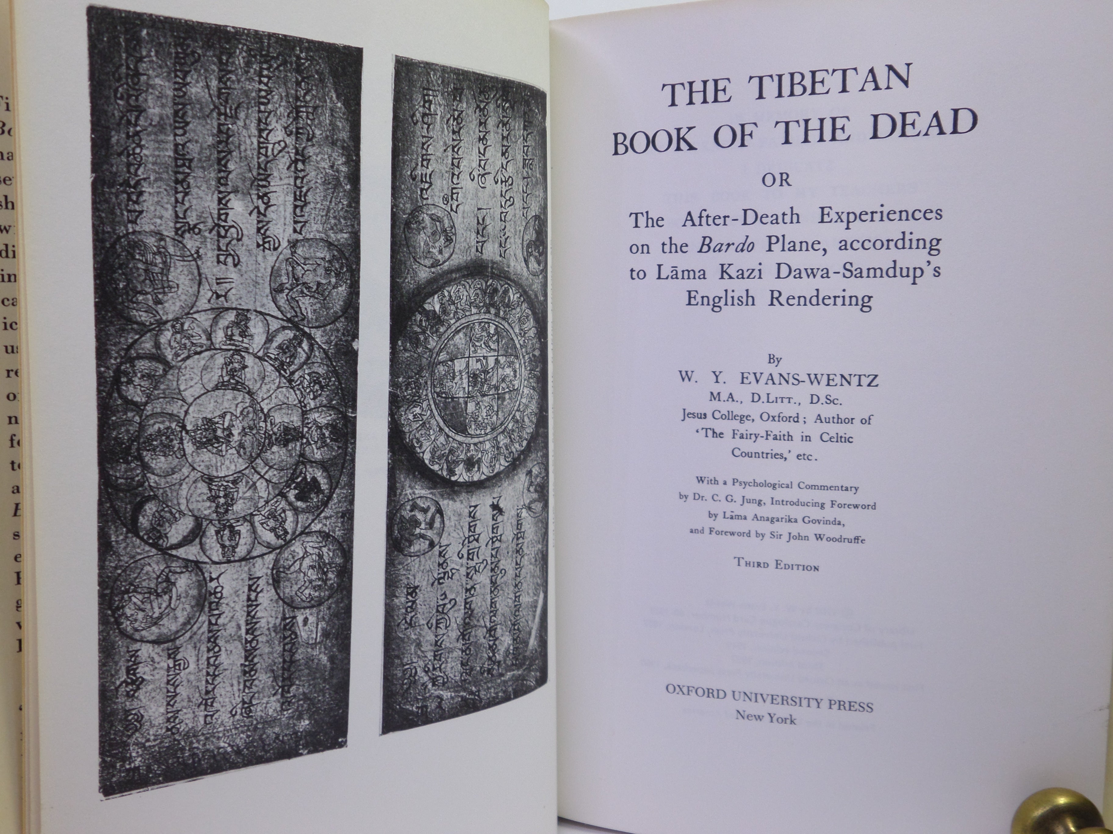THE TIBETAN BOOK OF THE DEAD BY W. Y. EVANS-WENTZ 1974 HARDCOVER
