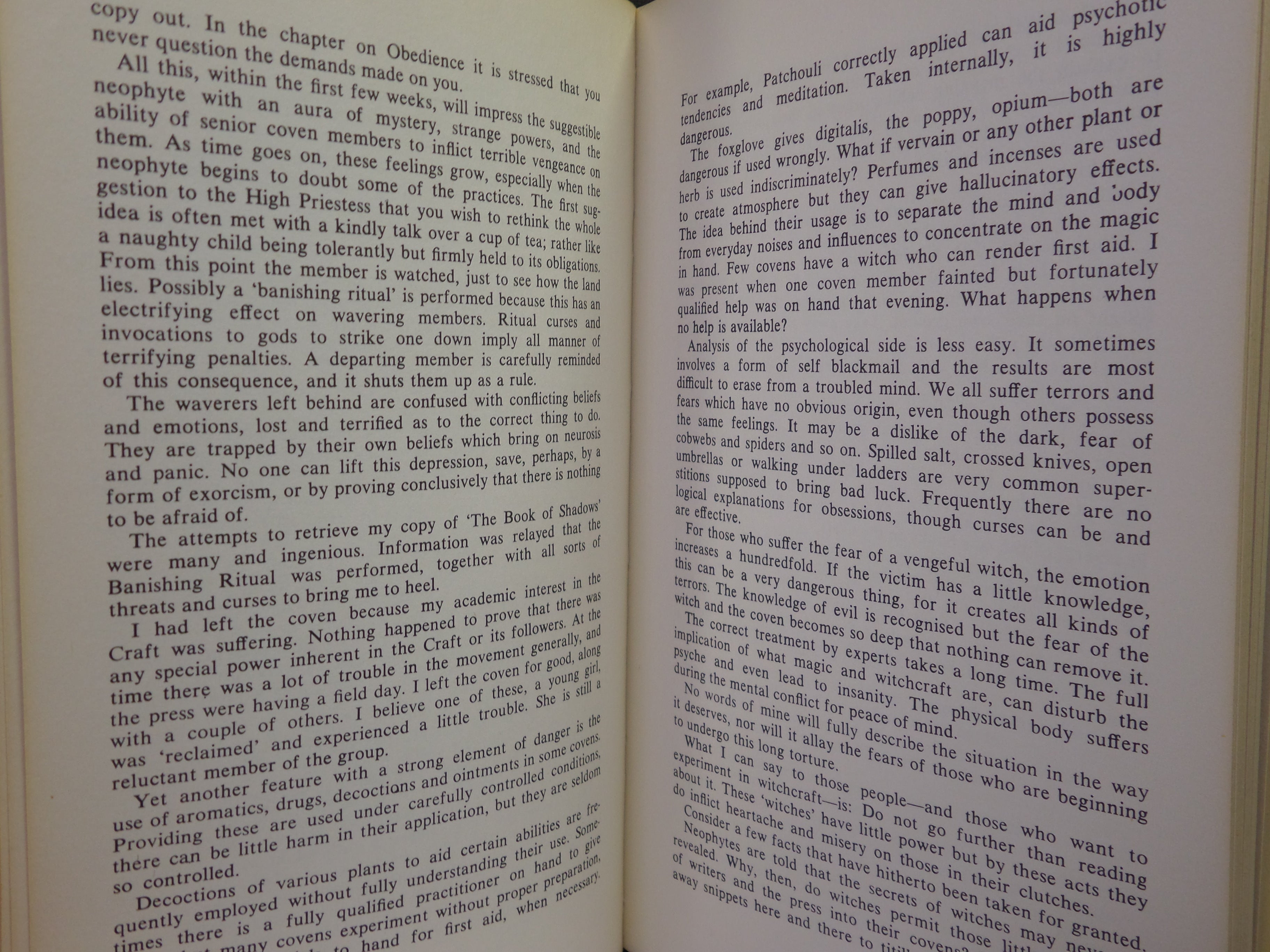 THE DEVIL'S PRAYERBOOK BY A WITCH [D.I. ELIZABETH ANN ST. GEORGE] 1974 FIRST ED.