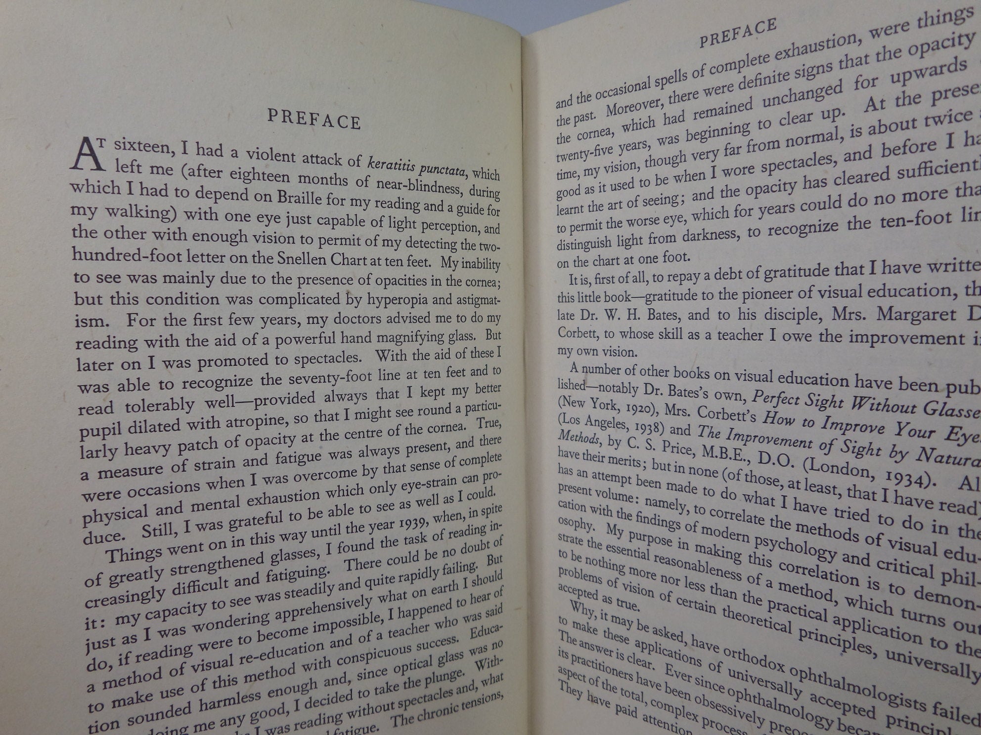 THE ART OF SEEING BY ALDOUS HUXLEY 1943 FIRST EDITION