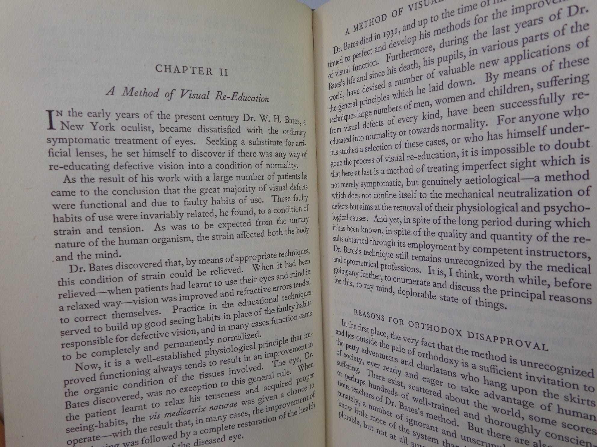 THE ART OF SEEING BY ALDOUS HUXLEY 1943 FIRST EDITION