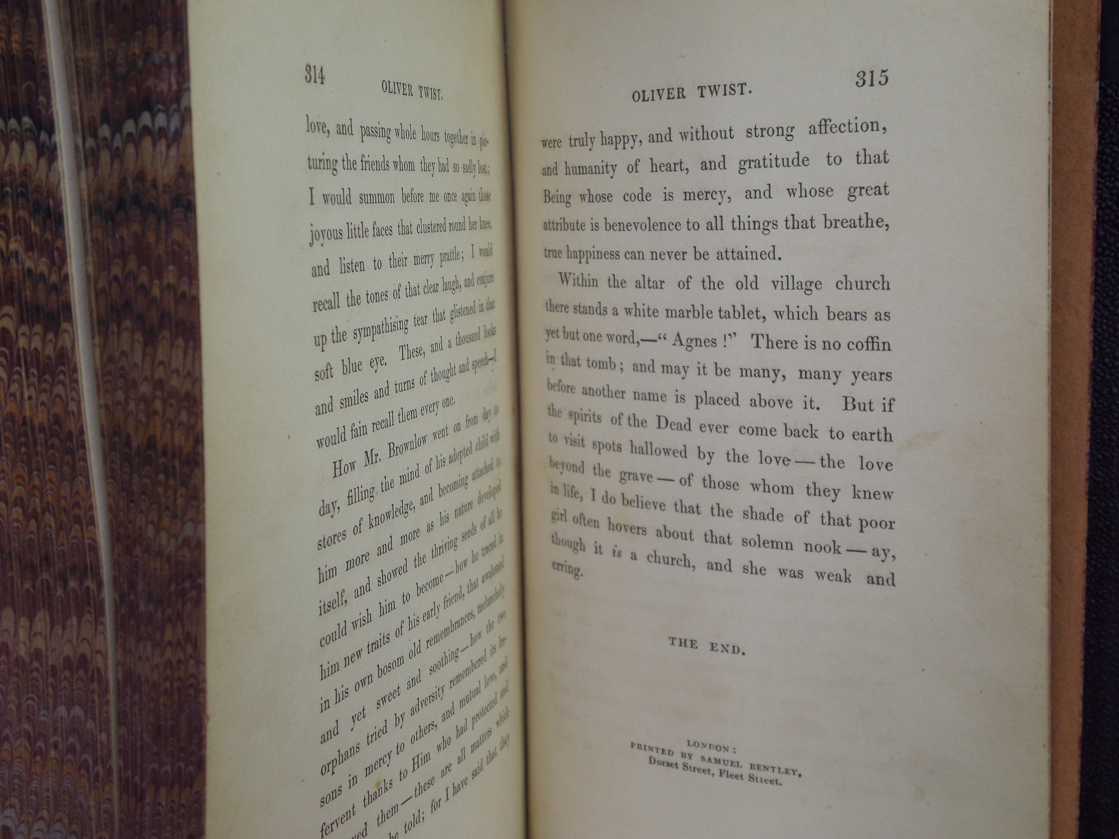 OLIVER TWIST BY CHARLES DICKENS 1838 FIRST EDITION