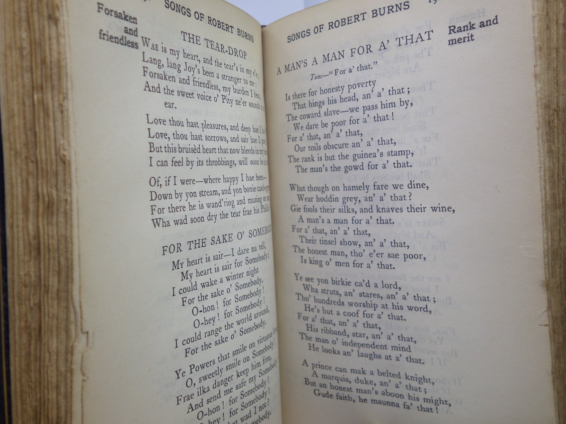 THE SONGS OF ROBERT BURNS 1898 FINE LEATHER BINDING