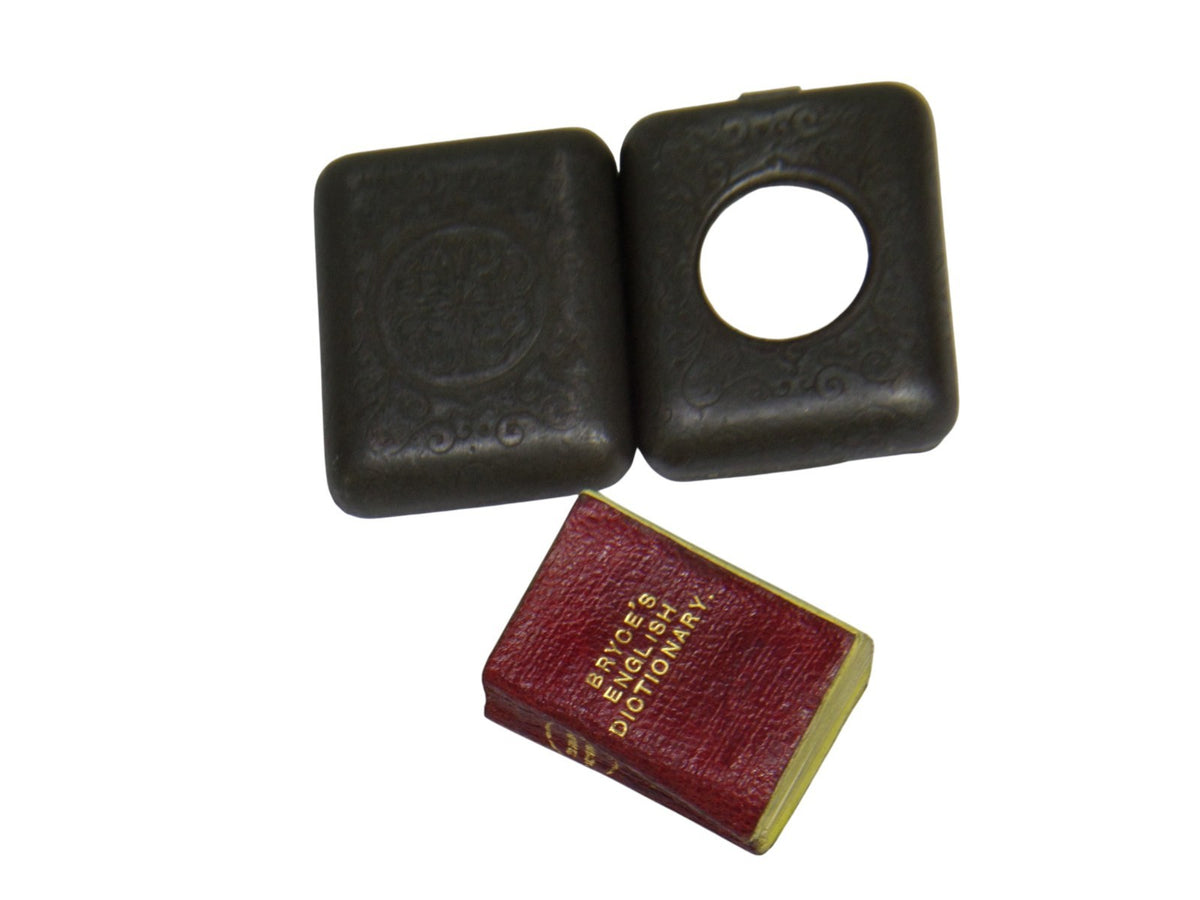 THE SMALLEST ENGLISH DICTIONARY IN THE WORLD C.1893 MINIATURE BOOK WIT ...