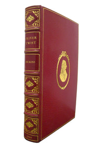 OLIVER TWIST 1846 CHARLES DICKENS FIRST SINGLE VOLUME EDITION, BAYNTUN RIVIERE