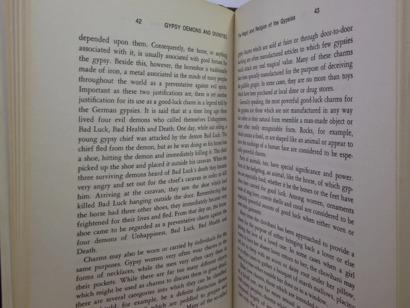 GYPSY DEMONS AND DIVINITIES: THE MAGICAL & SUPERNATURAL PRACTICES OF THE GYPSIES BY E.B. TRIGG 1975