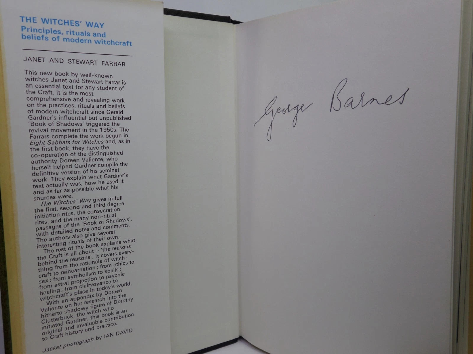 THE WITCHES' WAY BY JANET AND STEWART FARRAR 1984 FIRST EDITION