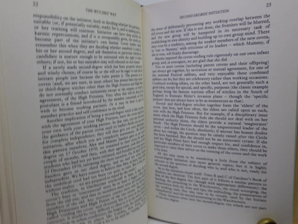 THE WITCHES' WAY BY JANET AND STEWART FARRAR 1984 FIRST EDITION