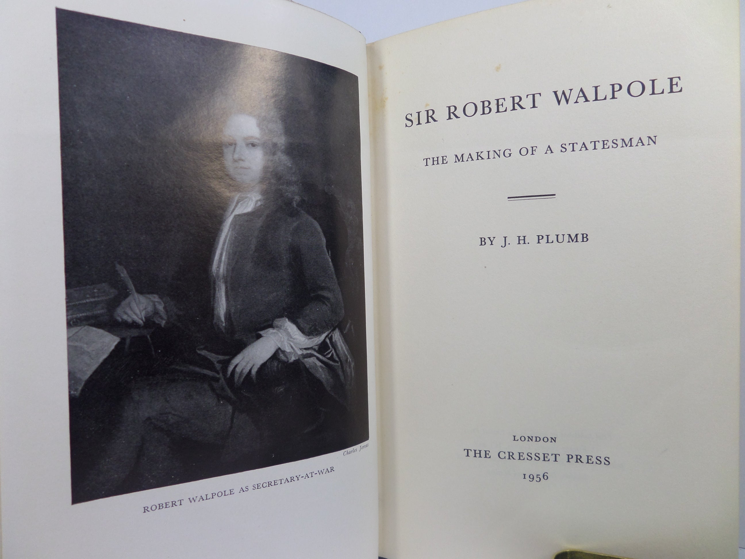 SIR ROBERT WALPOLE BY J.H. PLUMB 1956 FIRST EDITION HARDCOVER