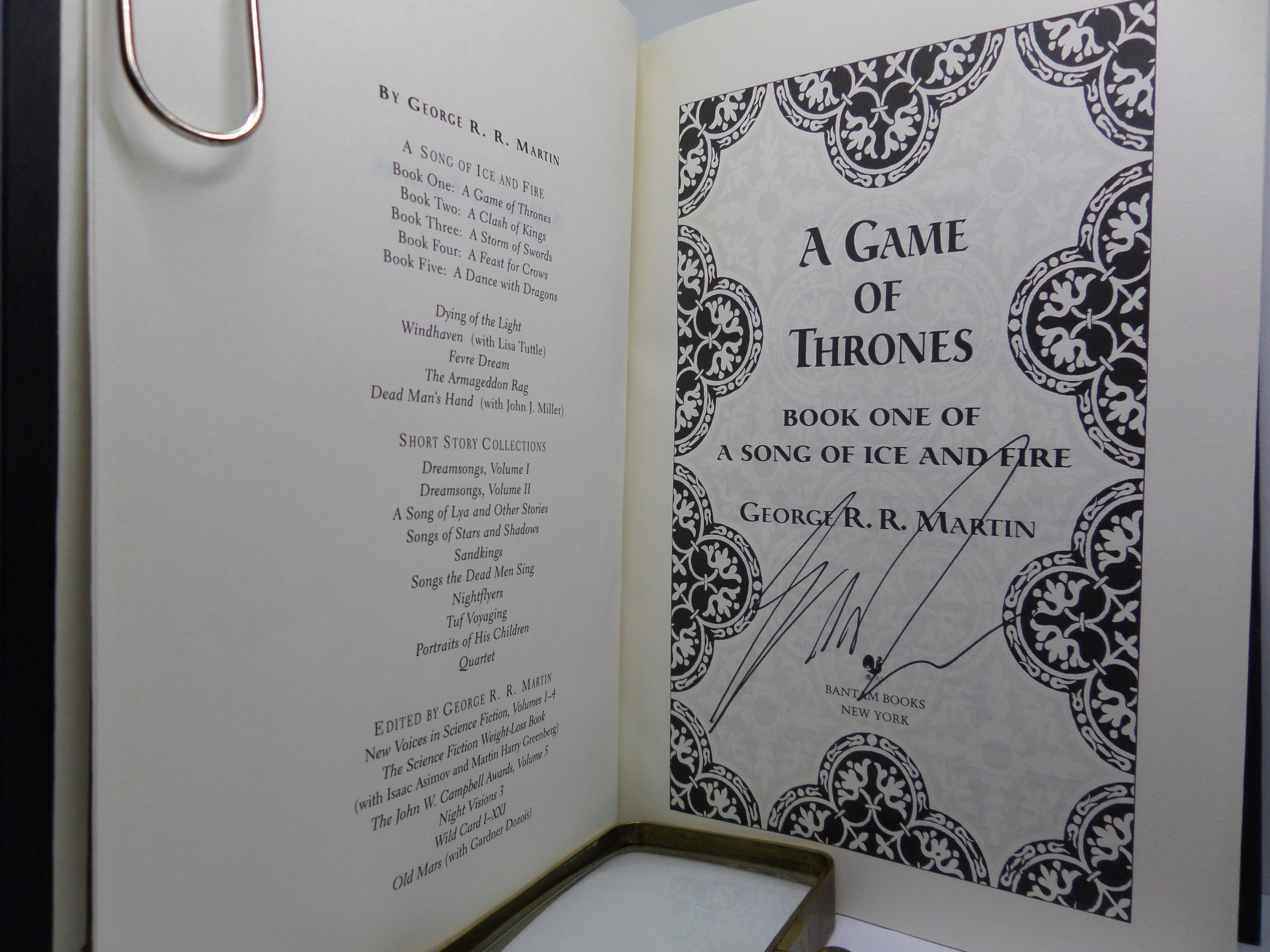 GAME OF THRONES: BOOK ONE OF A SONG OF ICE & FIRE 1996 GEORGE R.R. MARTIN SIGNED
