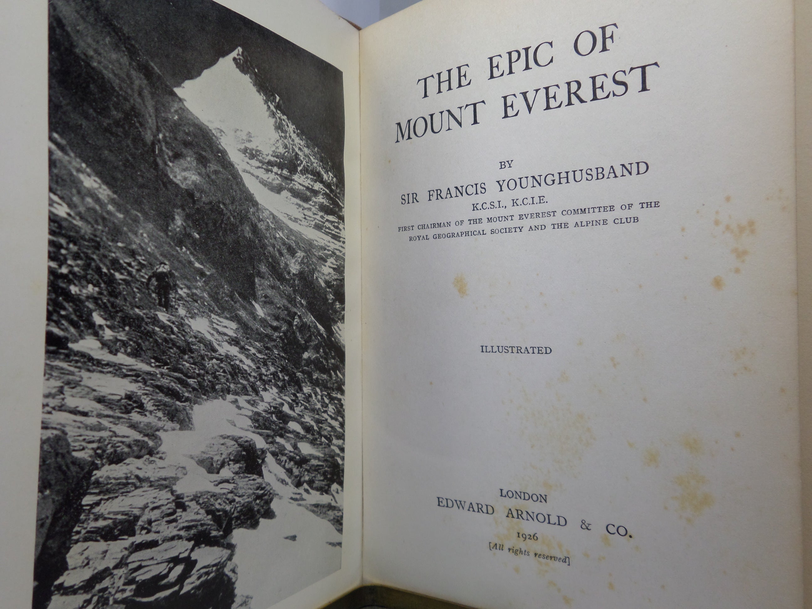 THE EPIC OF MOUNT EVEREST BY SIR FRANCIS YOUNGHUSBAND 1926 SIGNED FIRST EDITION