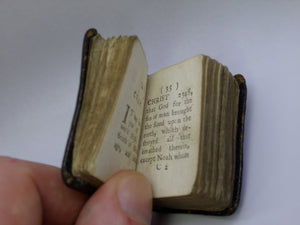 THE BIBLE IN MINIATURE 1780 LEATHER BINDING, ILLUSTRATED