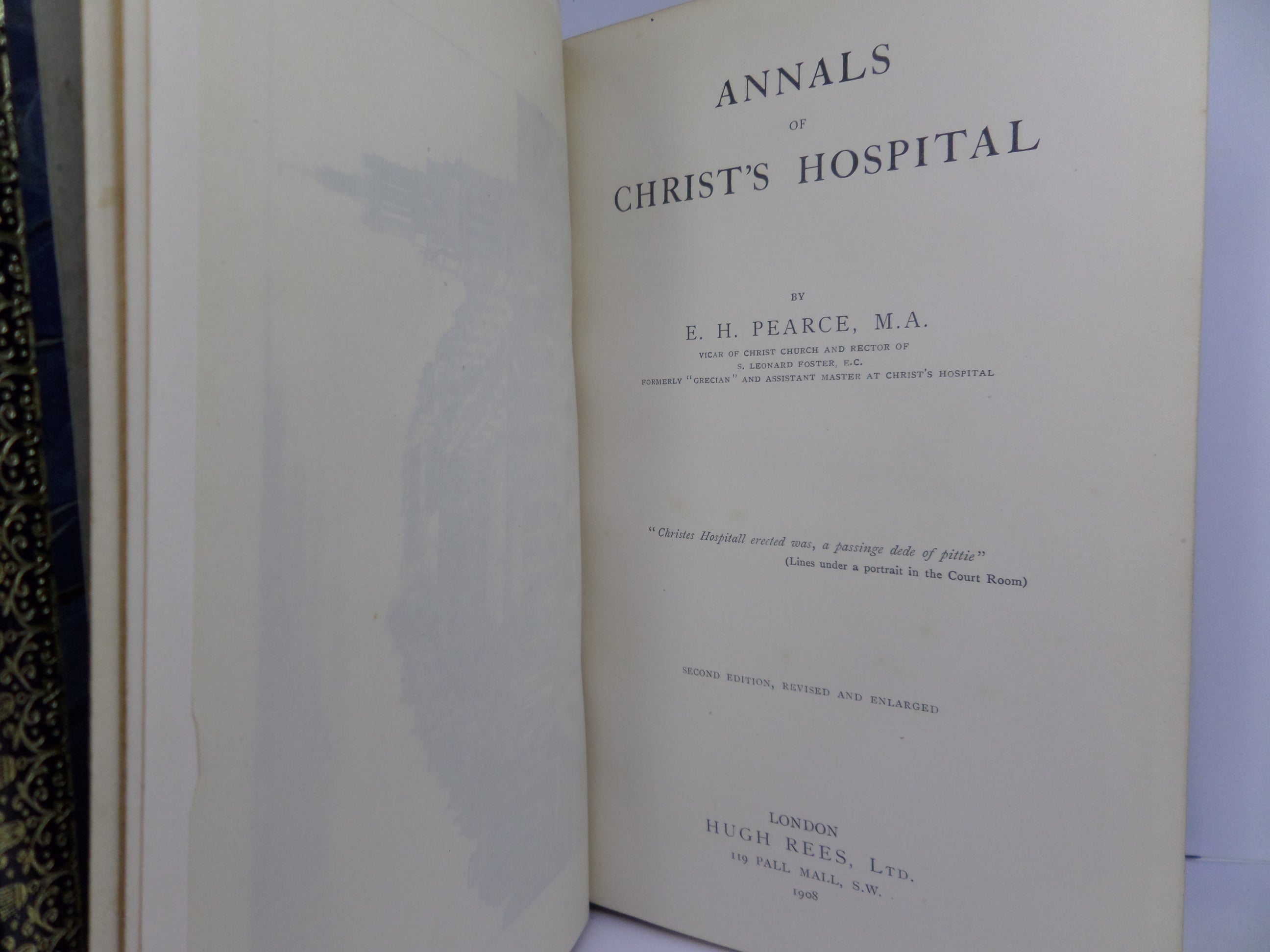 ANNALS OF CHRIST'S HOSPITAL BY E.H. PEARCE 1908 FINE LEATHER BINDING