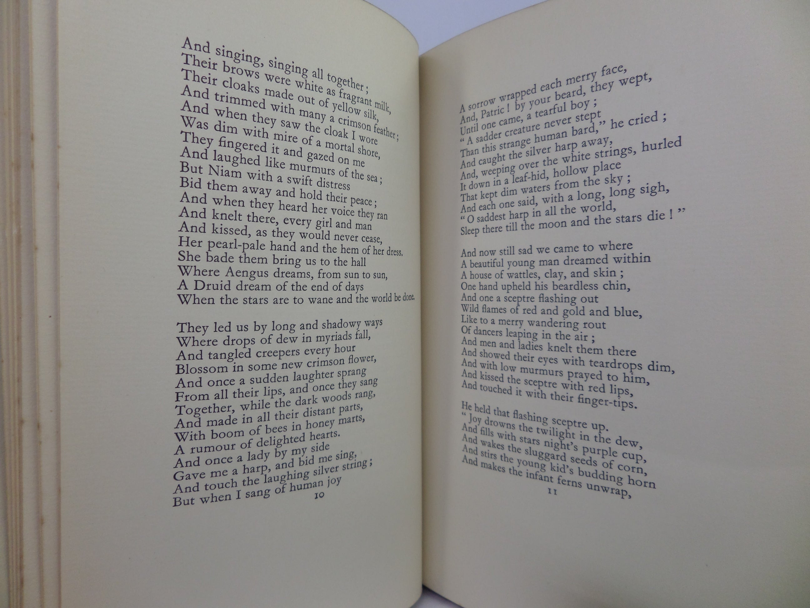 SELECTED POEMS: LYRICAL AND NARRATIVE BY W. B. YEATS 1938