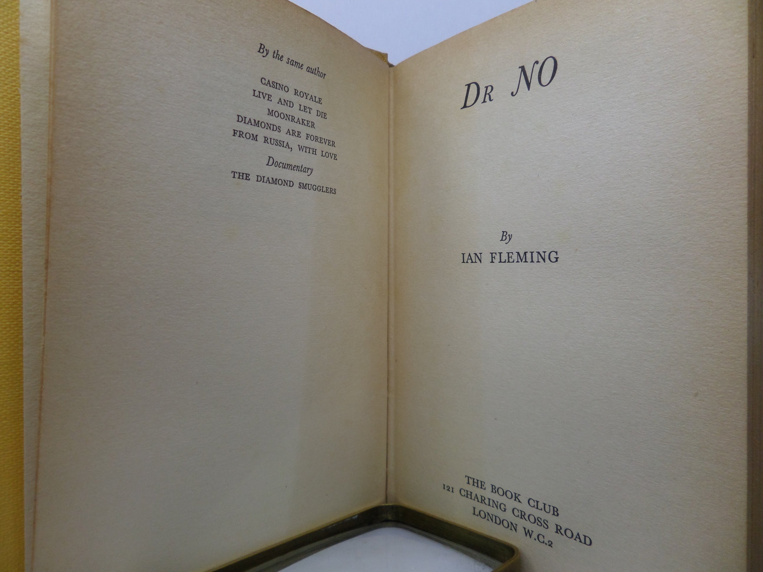 DR. NO BY IAN FLEMING 1958 FIRST BOOK CLUB EDITION