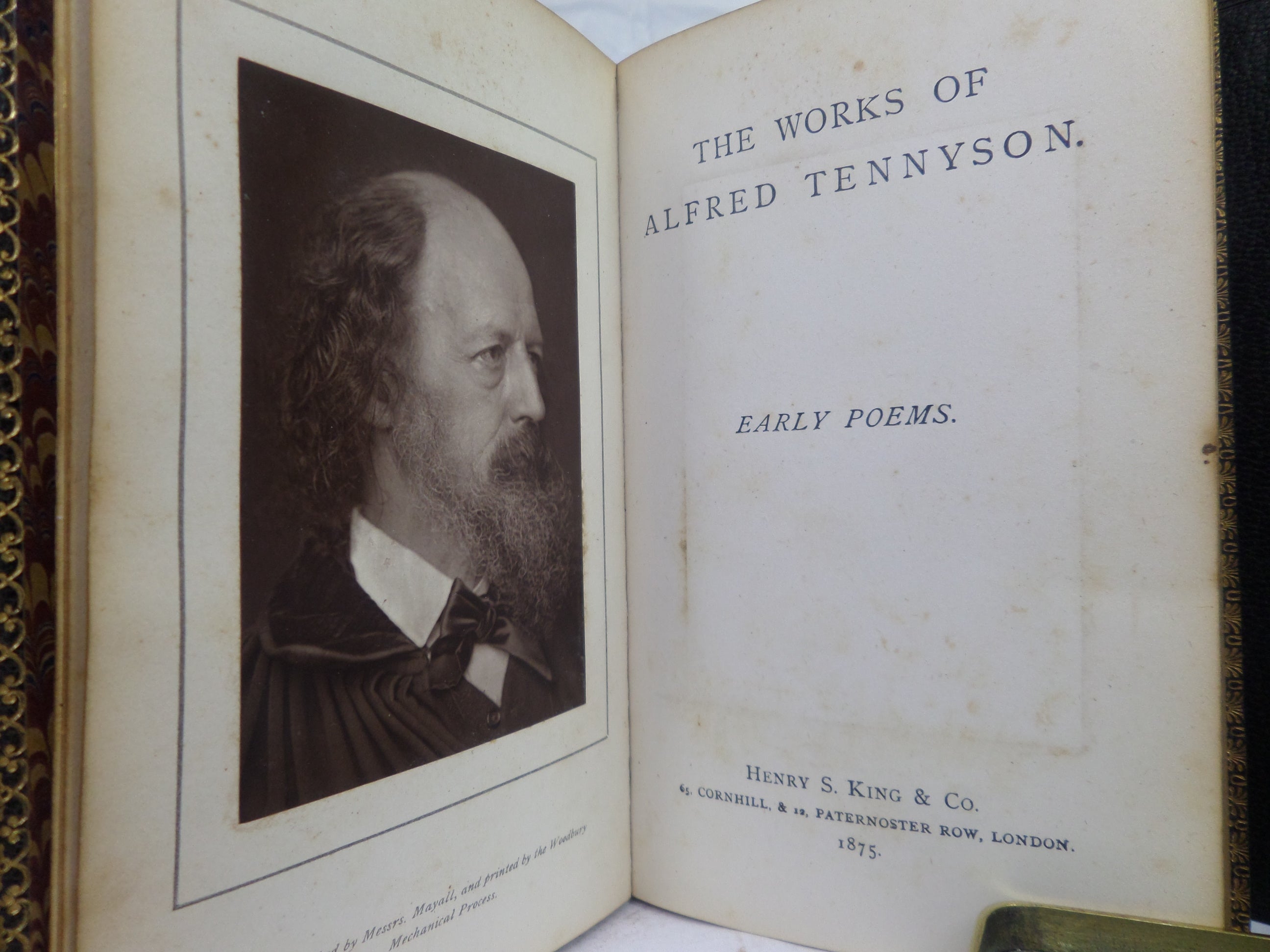 THE WORKS OF ALFRED TENNYSON 1874-77 CABINET EDITION FINELY BOUND BY BICKERS