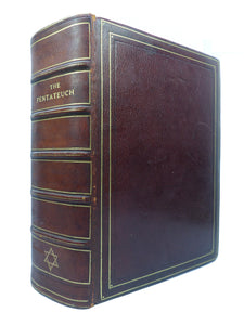 CHUMASH - TORAH - THE PENTATEUCH + SABBATH MORNING PRAYERS 1913 LEATHER BOUND