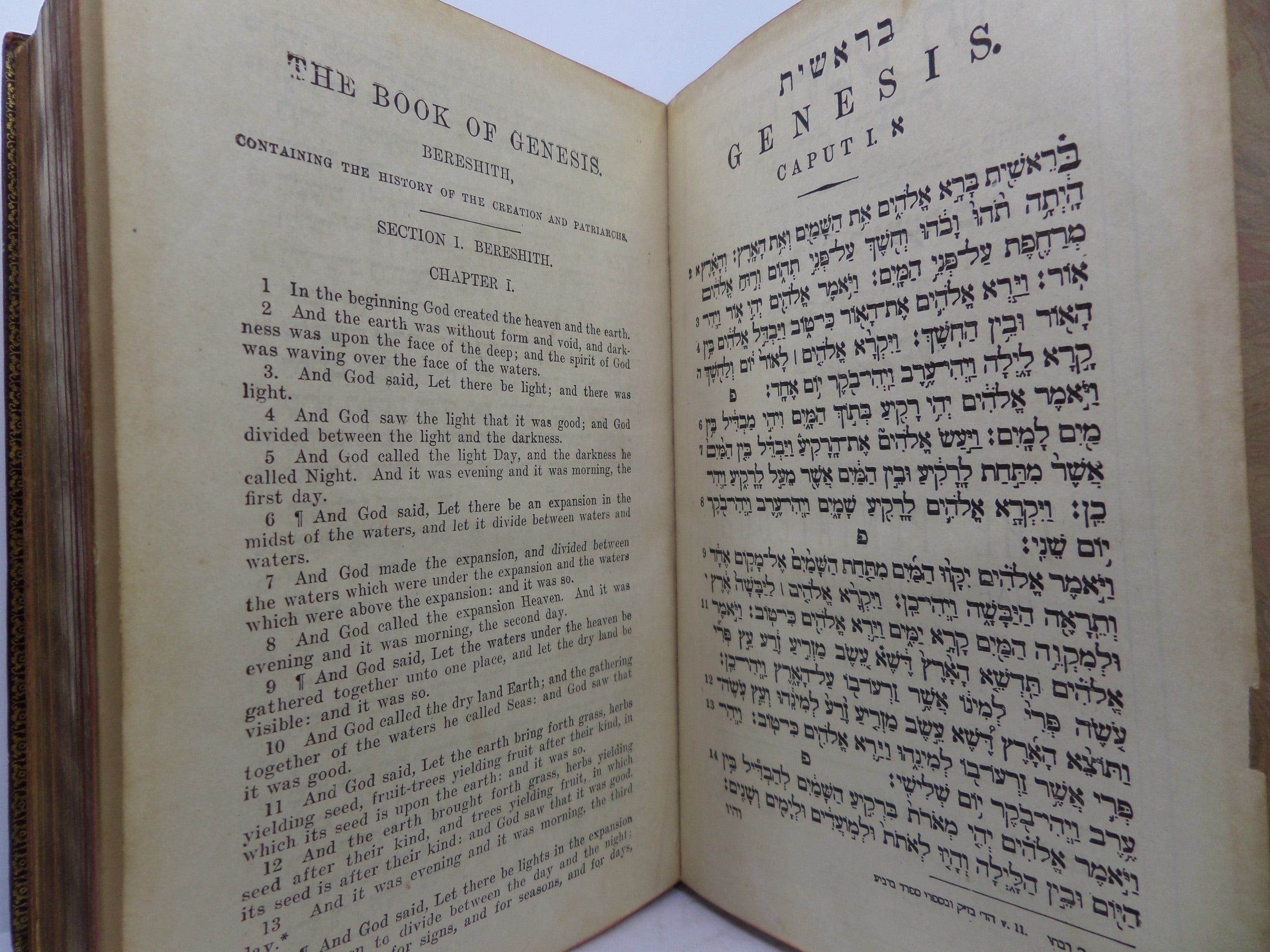 CHUMASH - TORAH - THE PENTATEUCH + SABBATH MORNING PRAYERS 1913 LEATHER BOUND