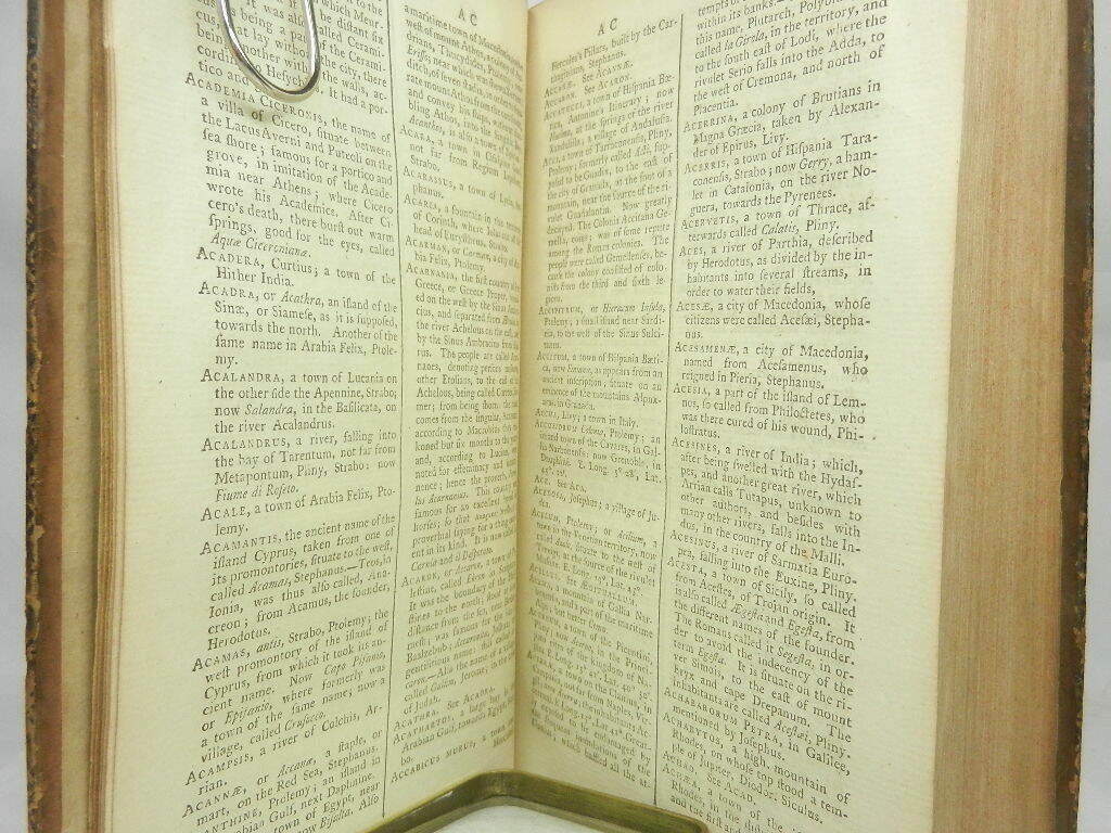 A DICTIONARY OF ANCIENT GEOGRAPHY BY ALEXANDER MACBEAN 1773 FIRST EDITION